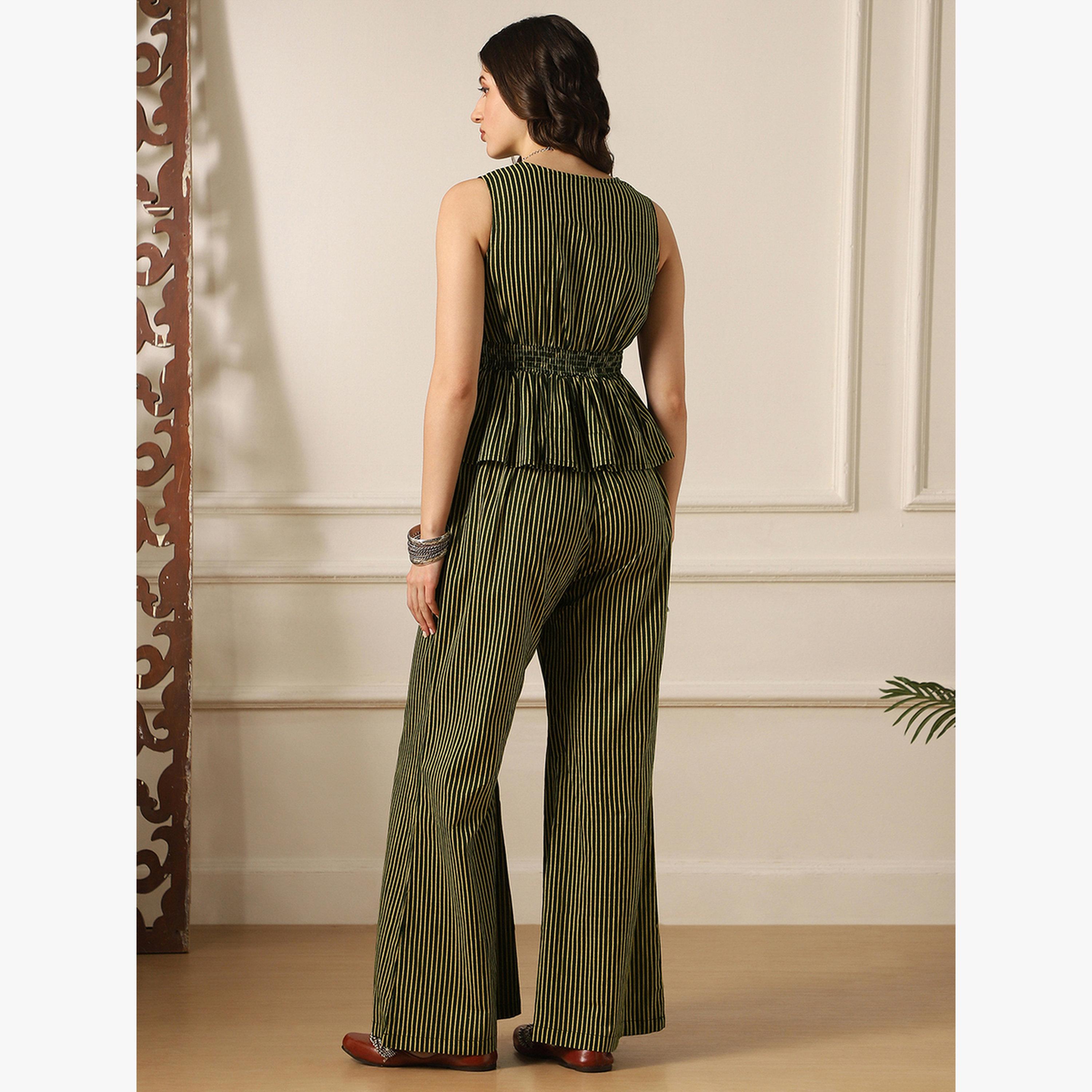طقم منسق فيوجن من بلوزة بيبلوم مخططة ومطرزة مع بنطال بحافة جرس-women-clothing-coordsets-image-3