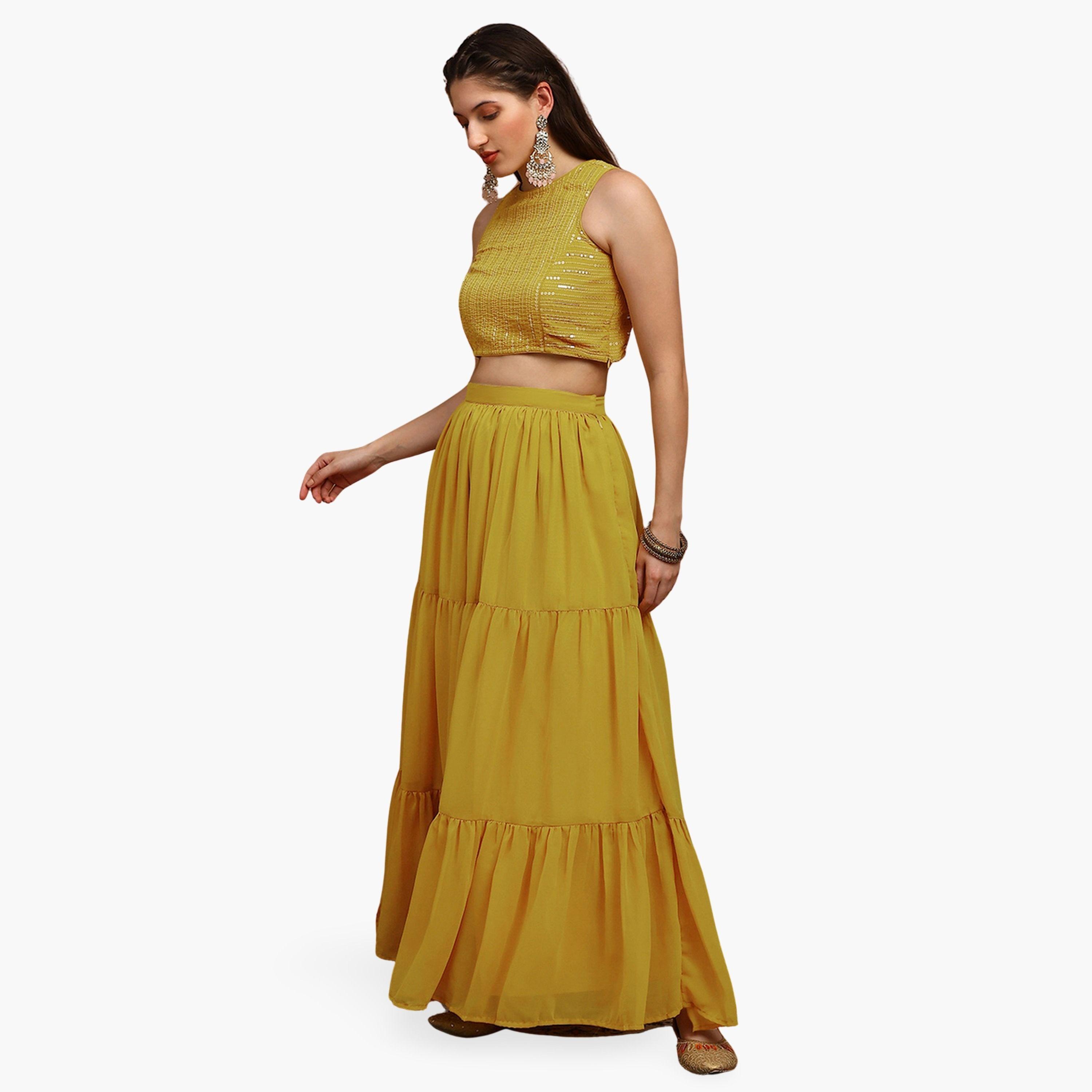 طقم منسق من بلوزة قصيرة من الجورجيت بالترتر وتنورة بطبقات-women-clothing-coordsets-image-1