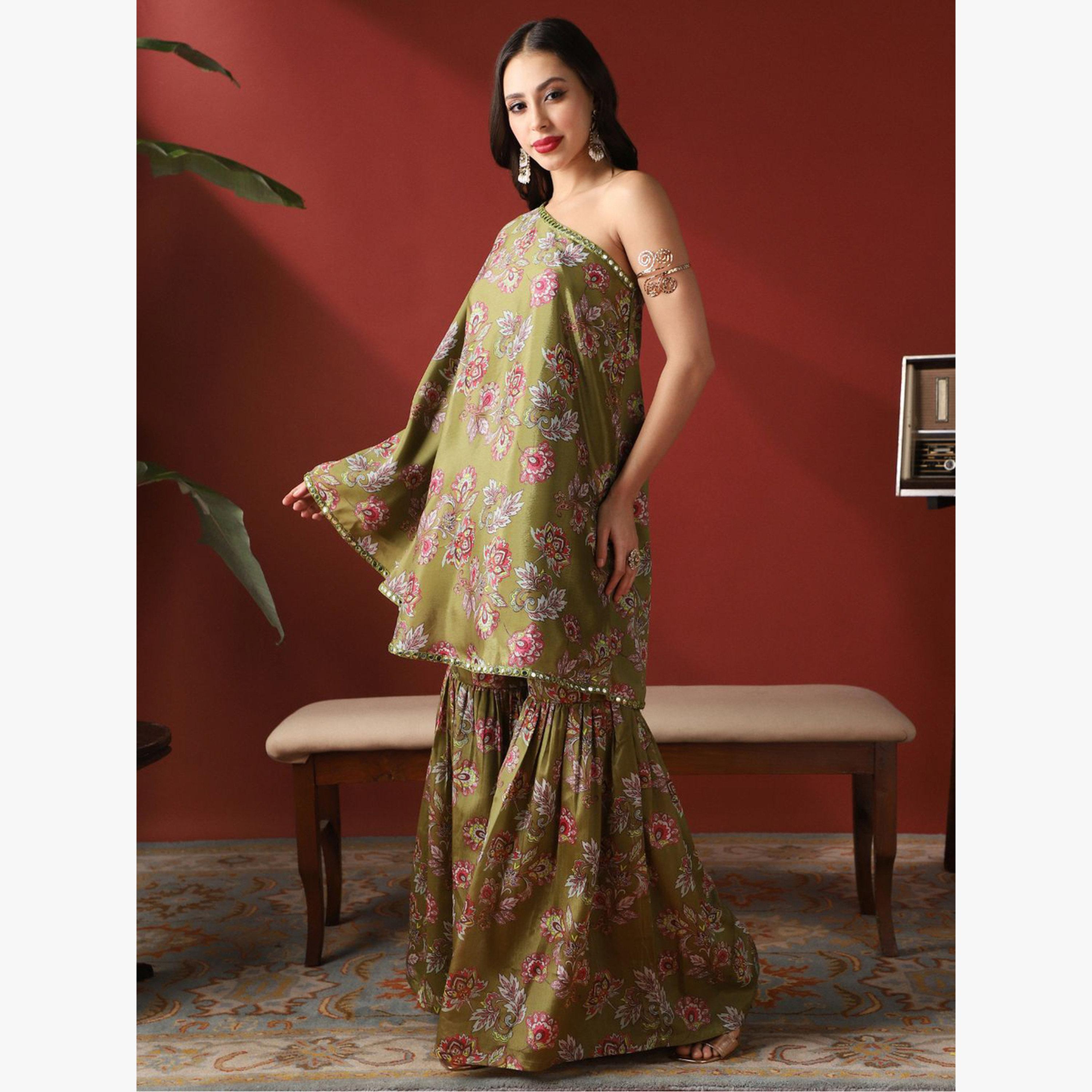 طقم منسق من بلوزة بكتف واحد بتفاصيل مرآة وزهور وشرارة-women-clothing-coordsets-image-2
