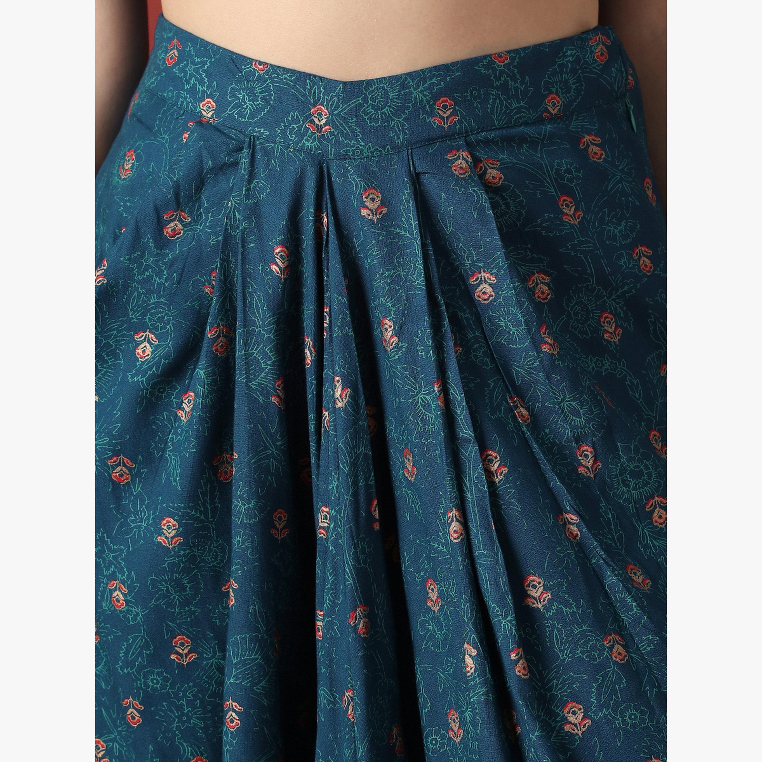 Globus X Styli Women Halter Neck Crop Top and Pleated Maxi Skirt Fusion Co-Ords-women-clothing-coordsets-image-5