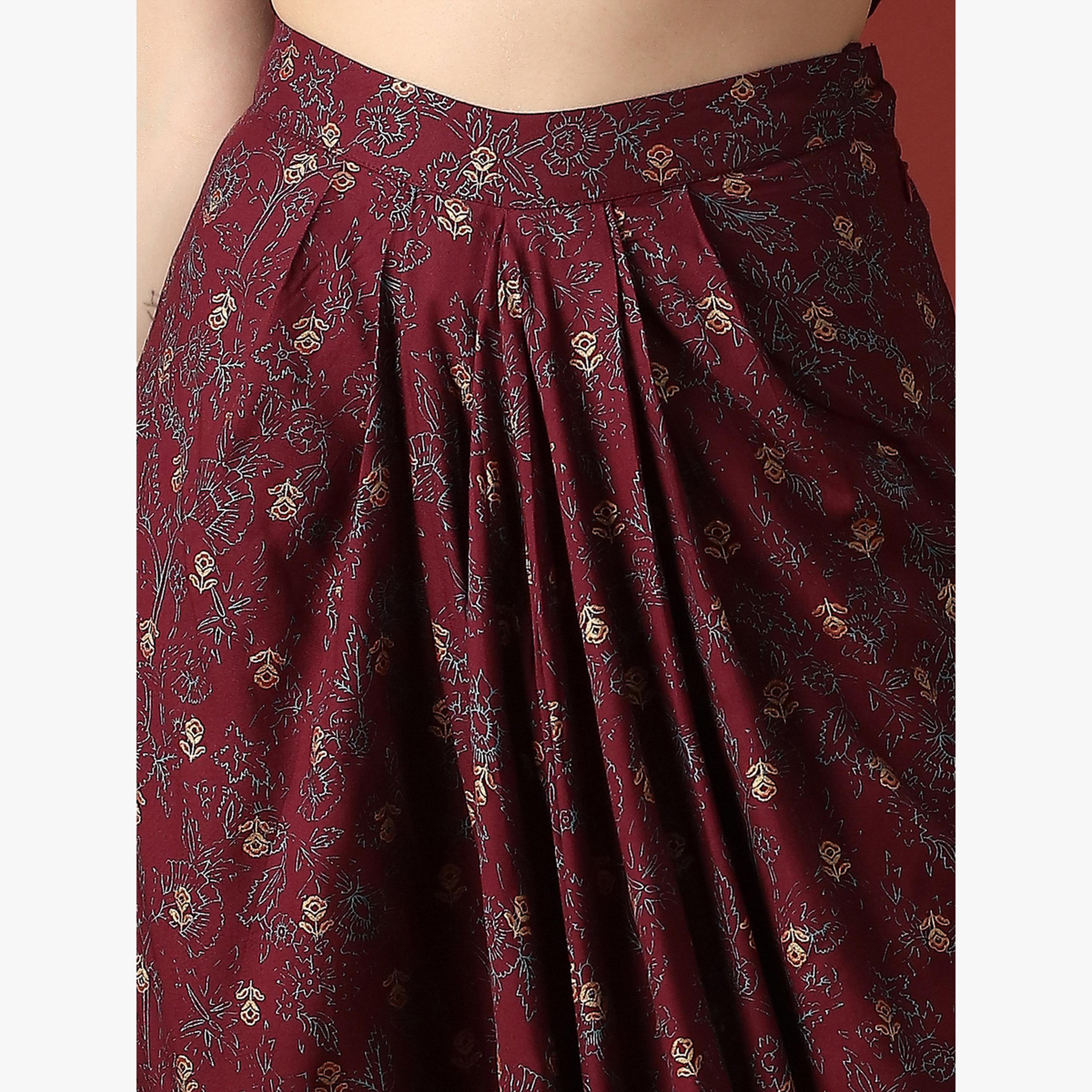 طقم منسق من بلوزة قصيرة بياقة هولتر وتنورة طويلة بكسرات-women-clothing-coordsets-image-5