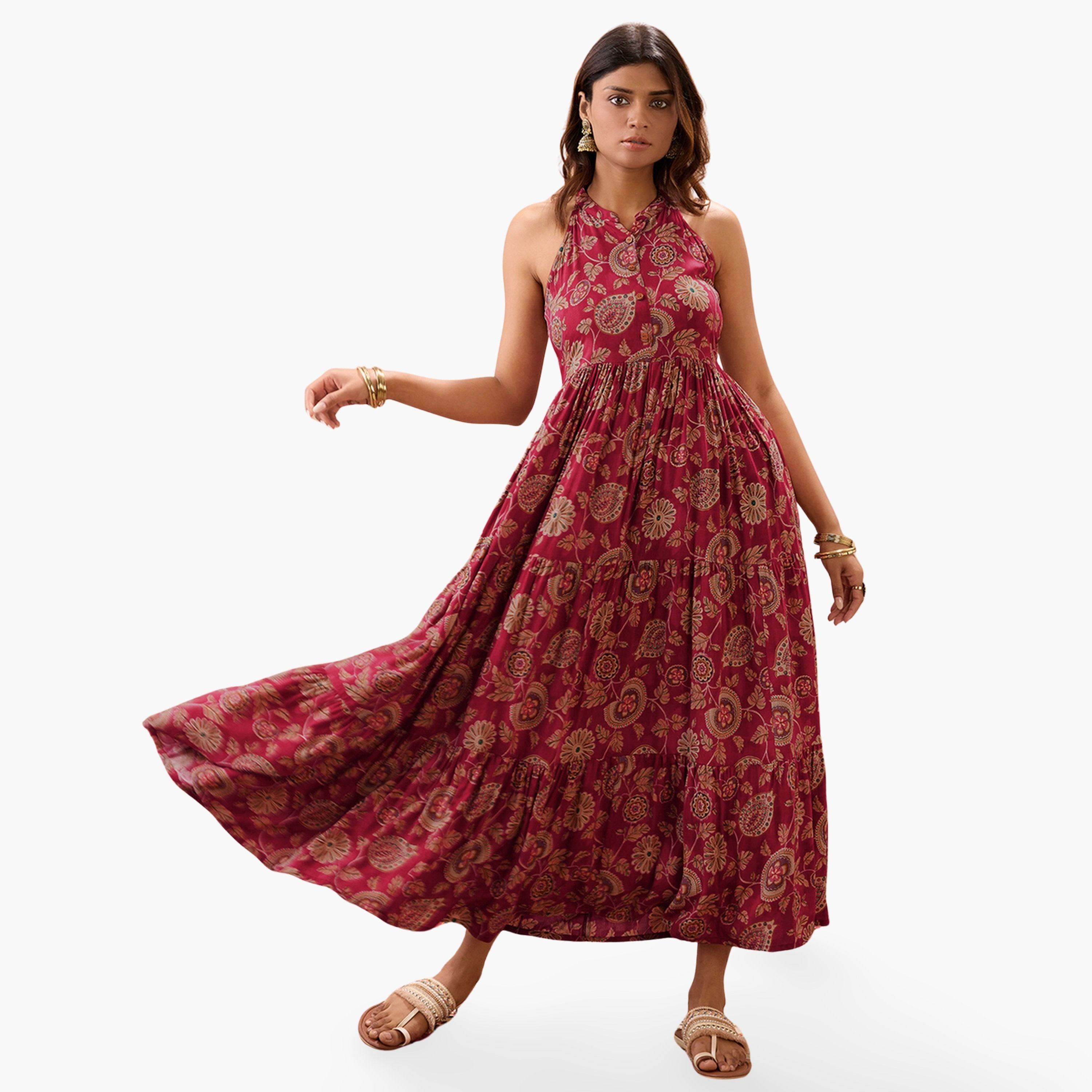 فستان طويل بطبعة زهور وياقة هولتر-women-clothing-dresses-image-1