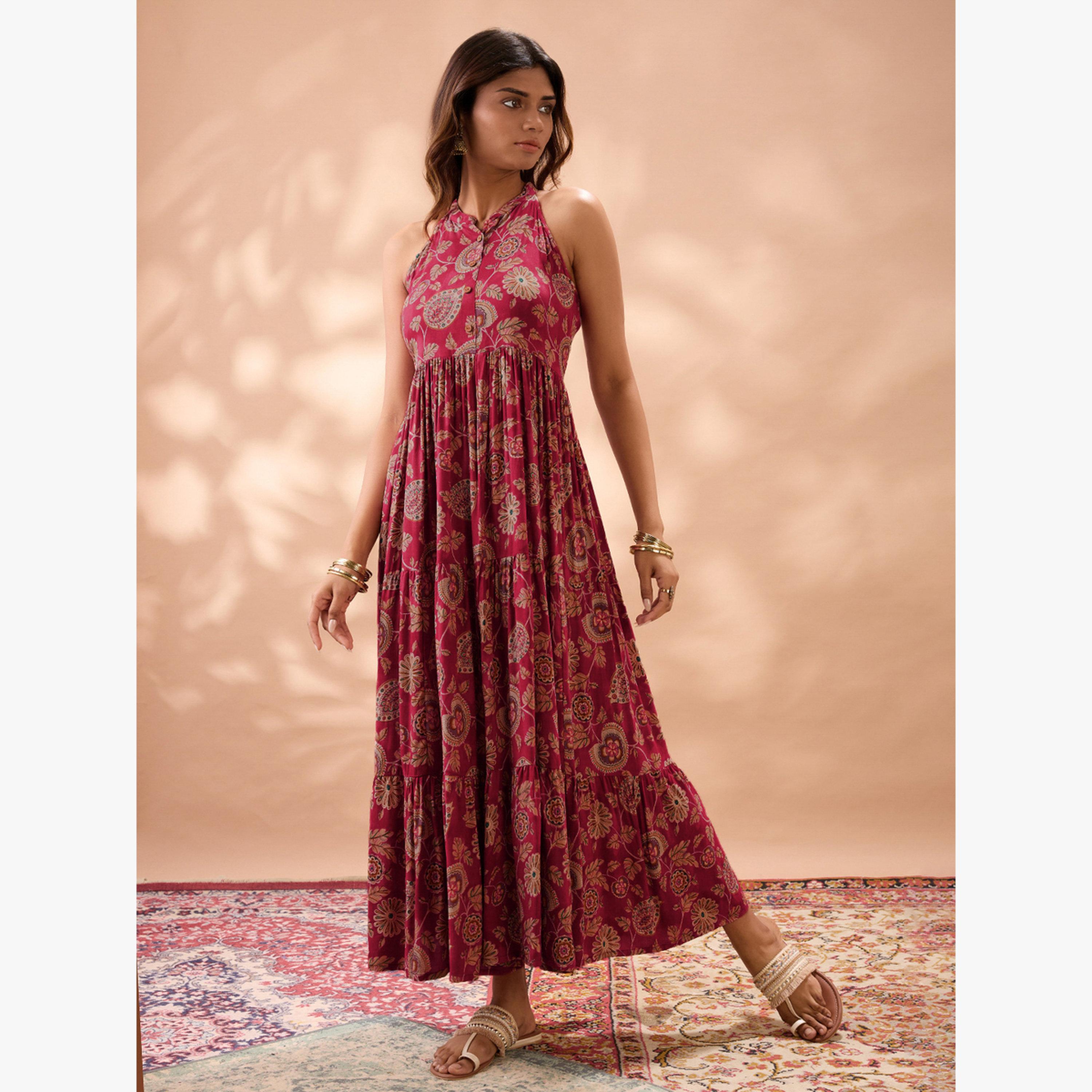 فستان طويل بطبعة زهور وياقة هولتر-women-clothing-dresses-image-2