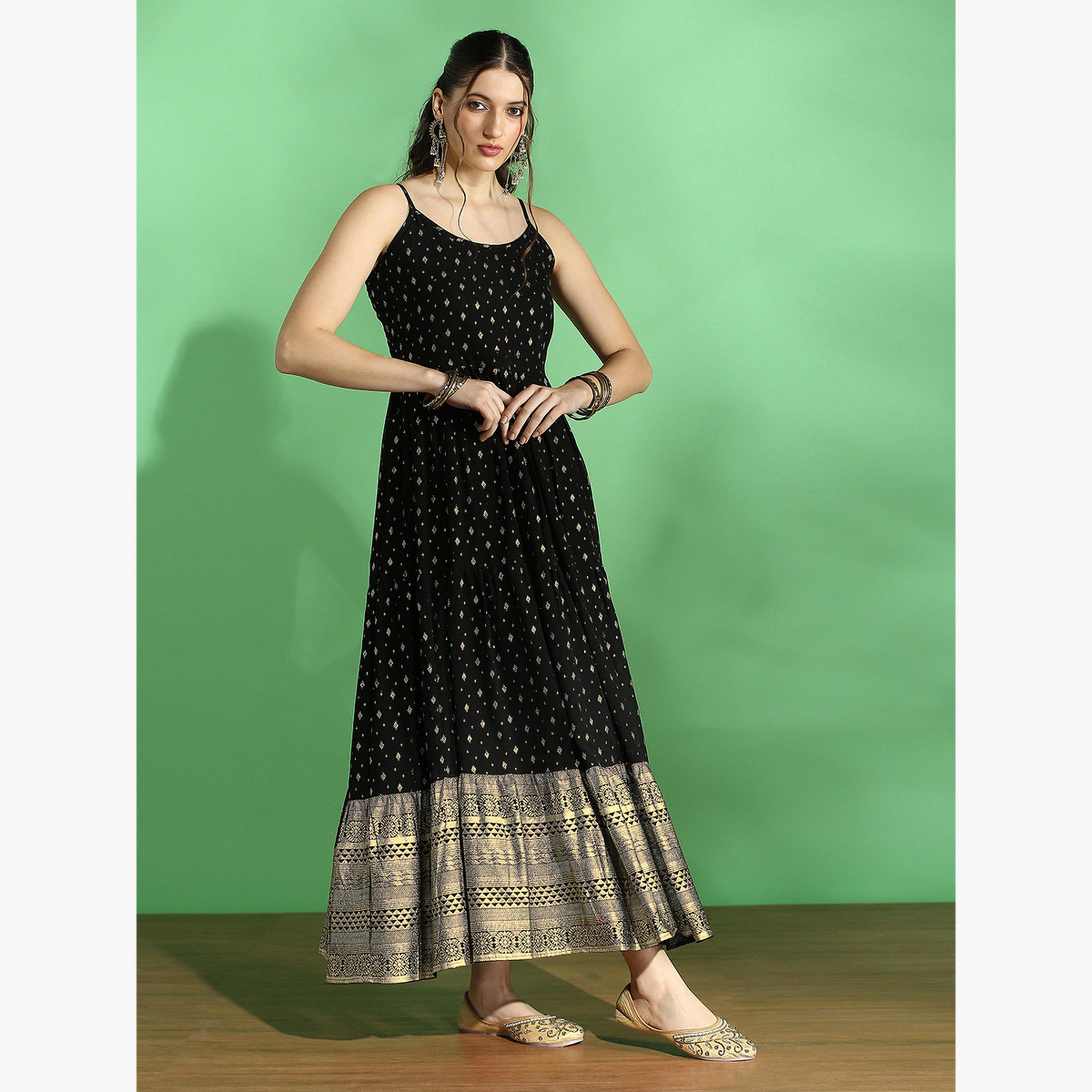 فستان طويل بحمالات بتصميم عرقي ونمط موتيف-women-clothing-dresses-image-2