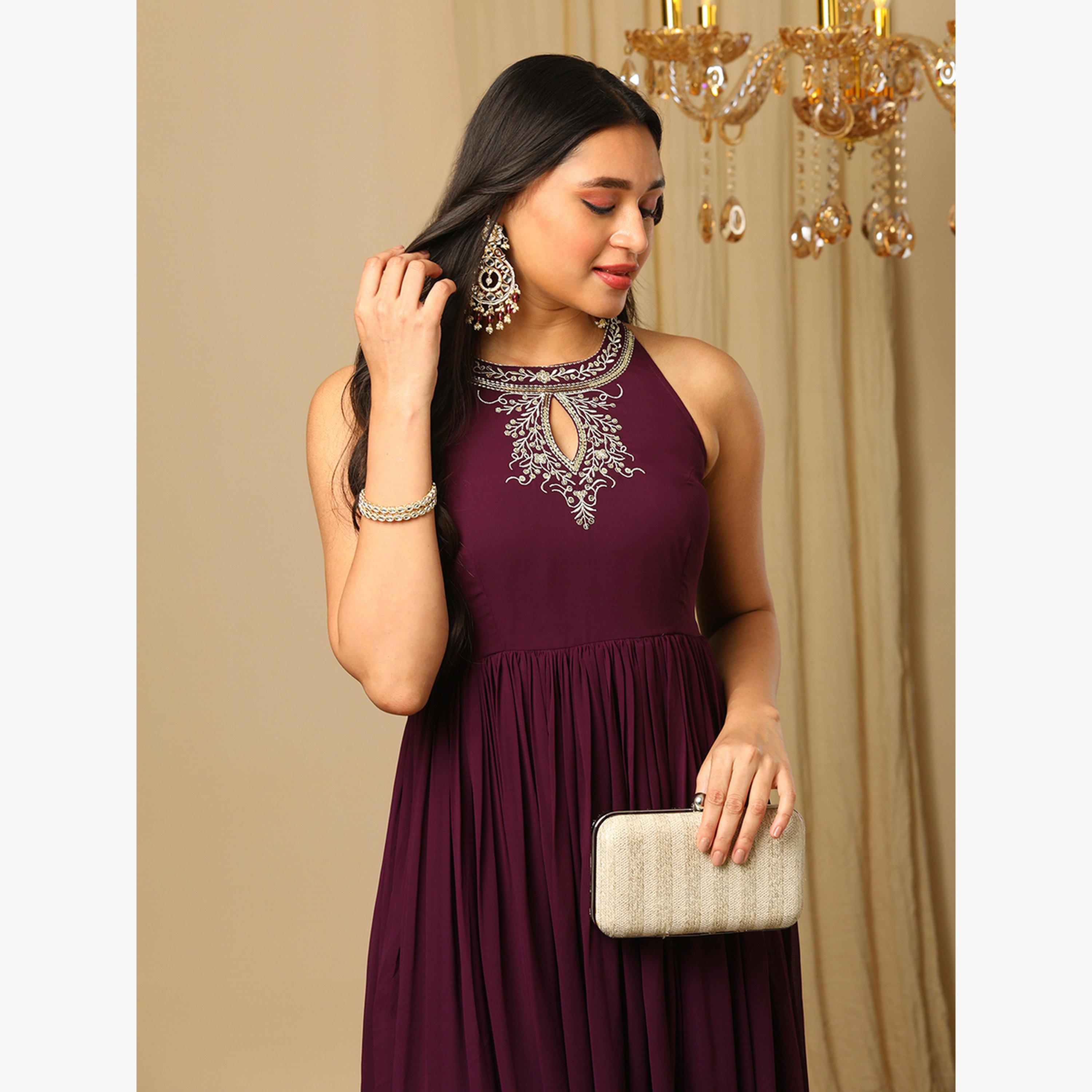Globus X Styli Zari Embroidered Keyhole Detail Fusion Maxi Dress-women-clothing-dresses-image-5