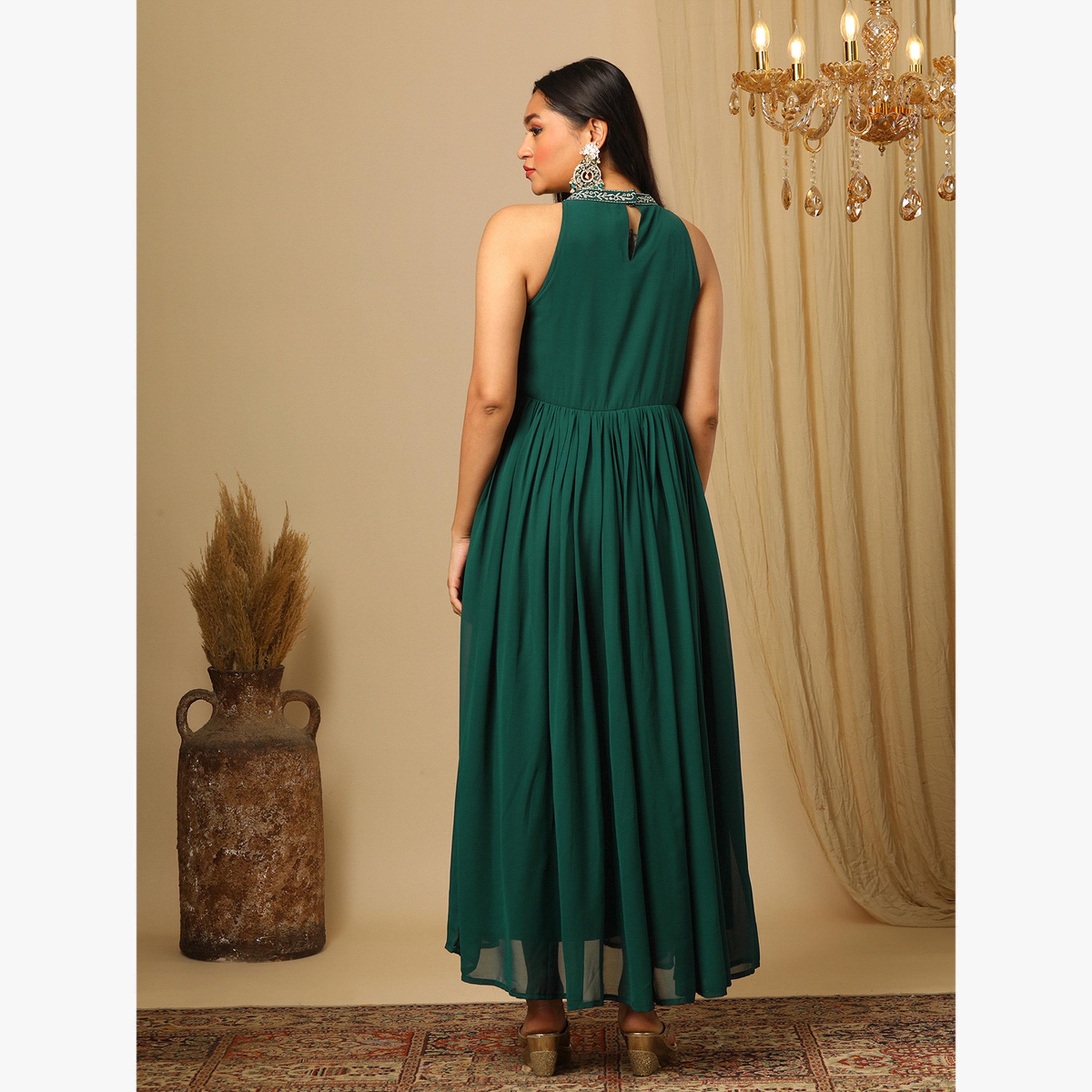 فستان طويل بتفاصيل مُطرّزة مع شق-women-clothing-dresses-image-3