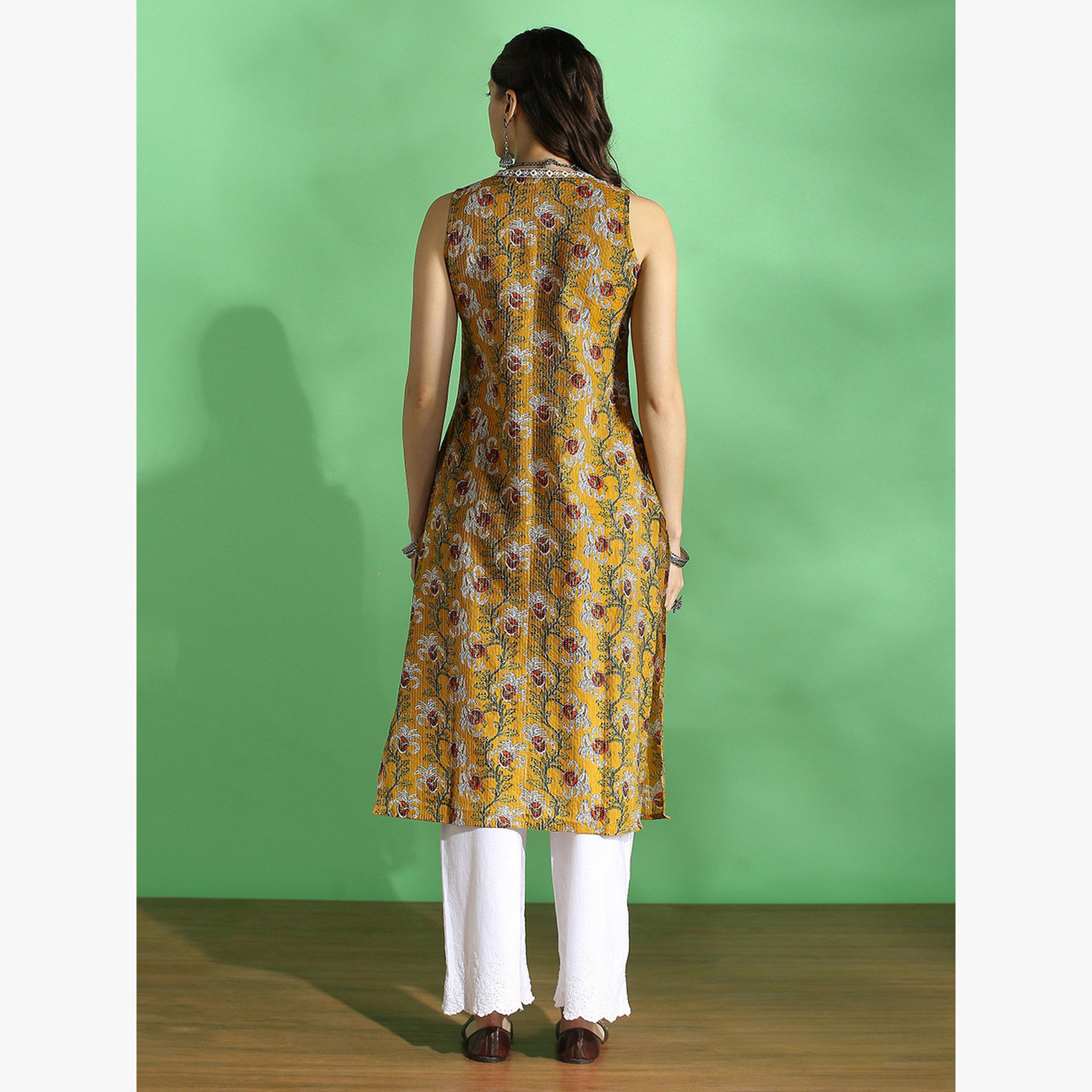 Globus X Styli Floral Print Woven Design Pleated Straight Kurta-women-clothing-ethnicwear-kurtas-image-3