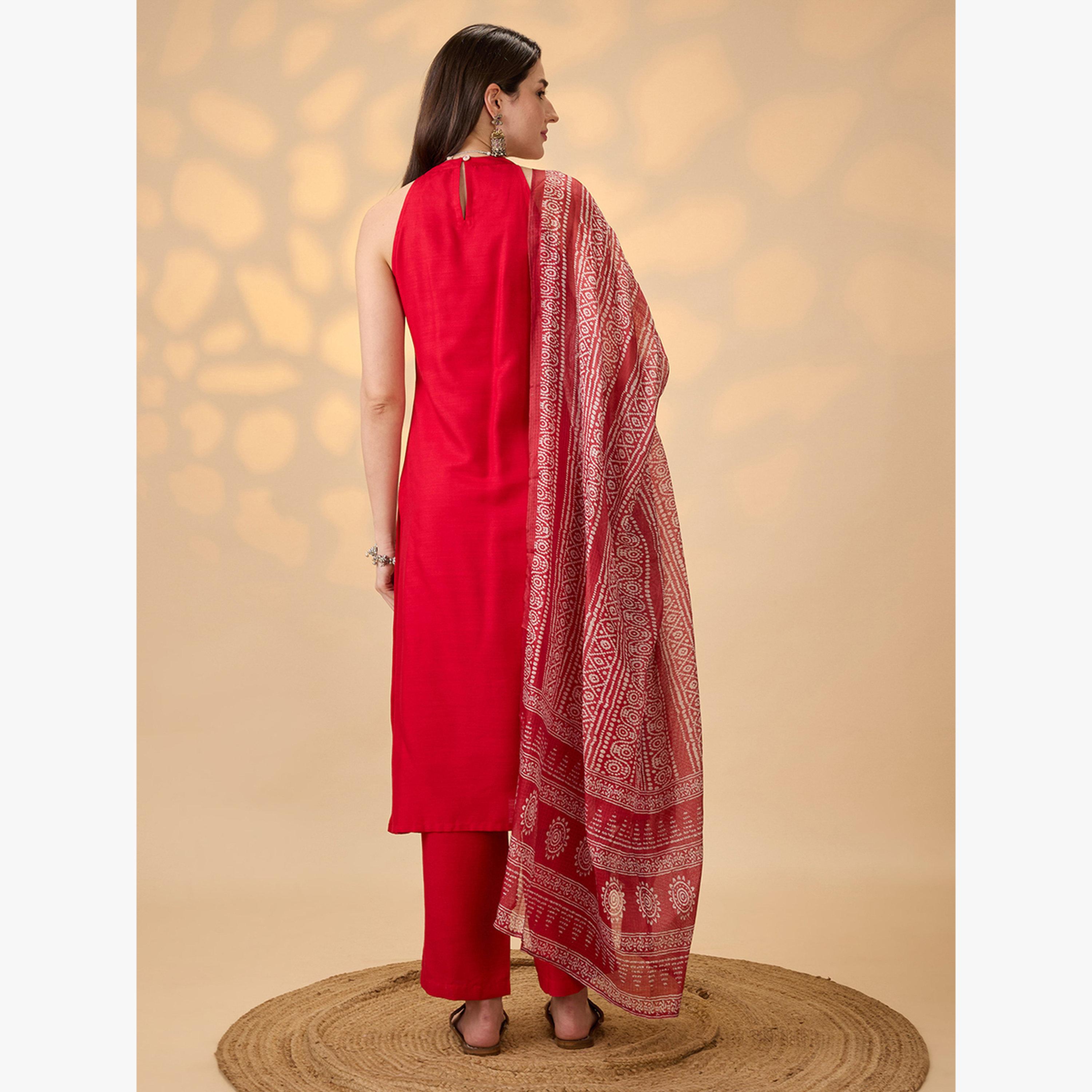 Globus X Styli Halter Neck Solid A-Line Kurta, Pants and Printed Dupatta Festive Set-women-clothing-ethnicwear-kurtasets-image-3