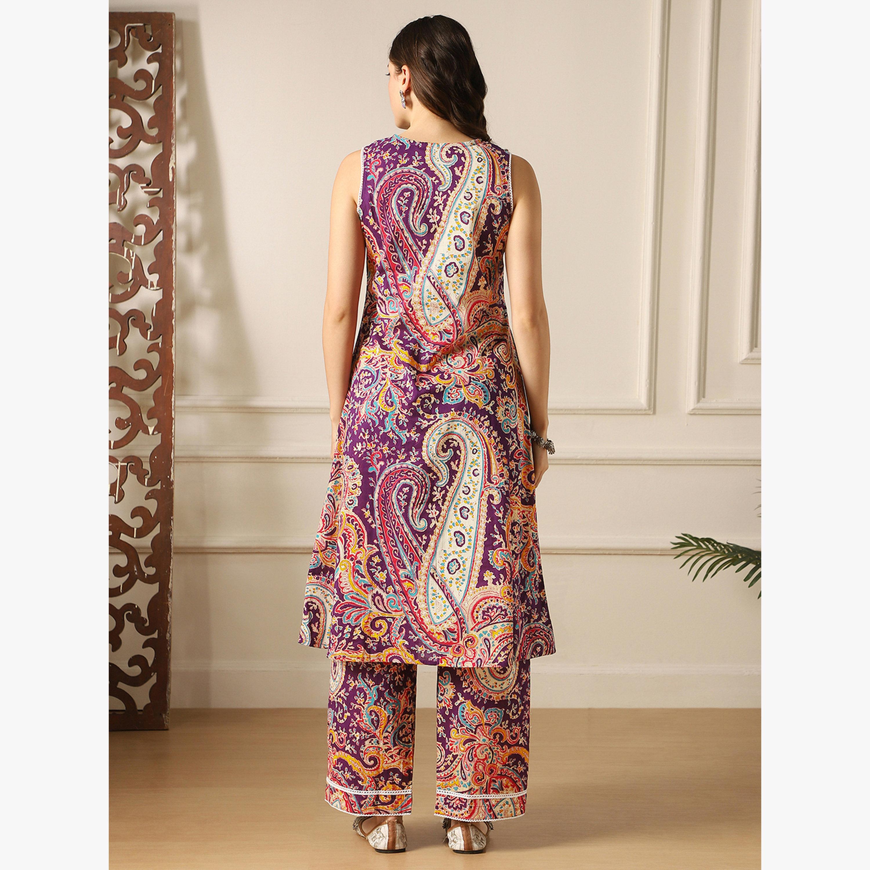 Globus X Styli Paisley Ethnic Print Lace Detail A-Line Kurta and Pant Fusion Set-women-clothing-ethnicwear-kurtasets-image-4