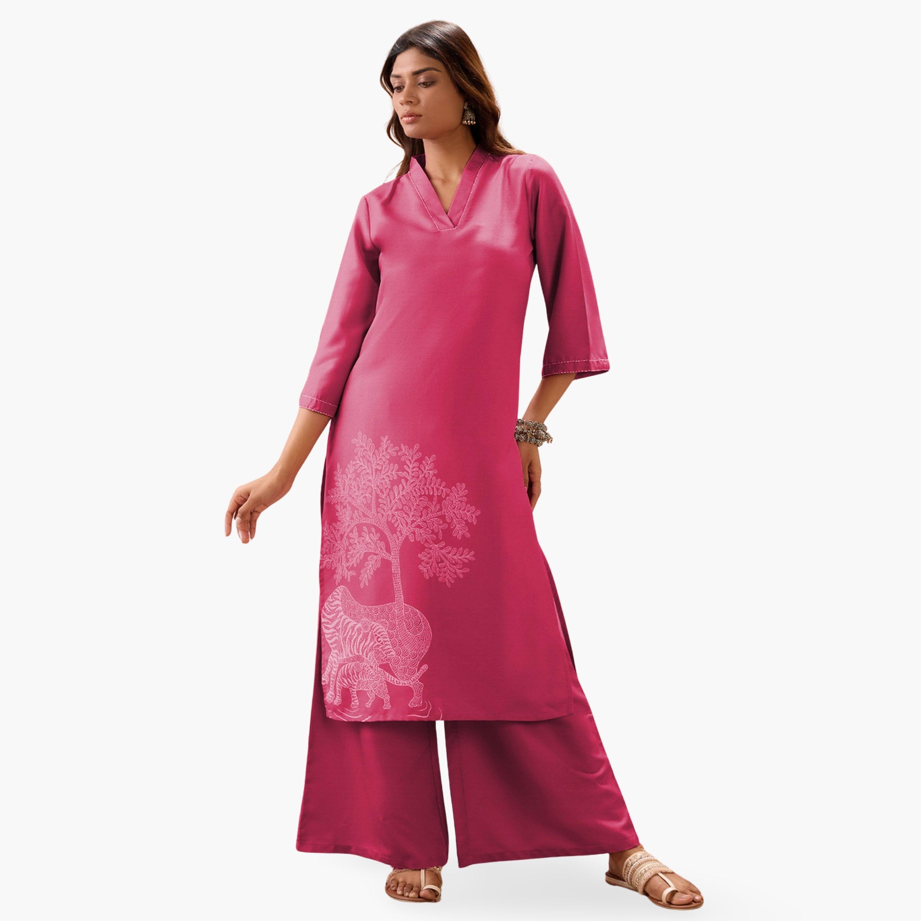 طقم كورتا مستقيمة بطبعة حيوانات وأكمام جرسية مع بنطال واسع-women-clothing-ethnicwear-kurtasets-image-1