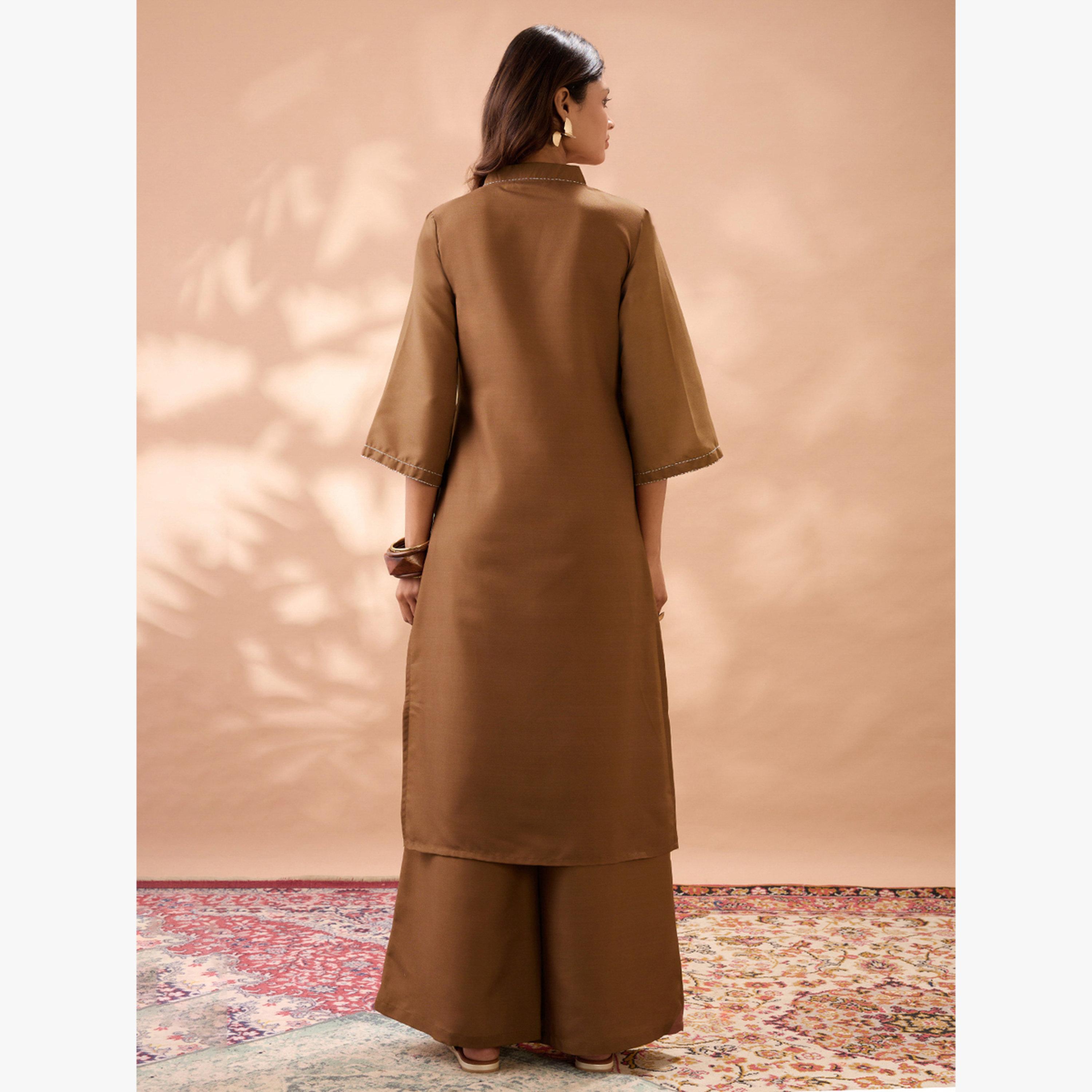 Globus X Styli Gond Animal Print Bell Sleeves Straight Kurta and Wide Leg Pant Set-women-clothing-ethnicwear-kurtasets-image-3