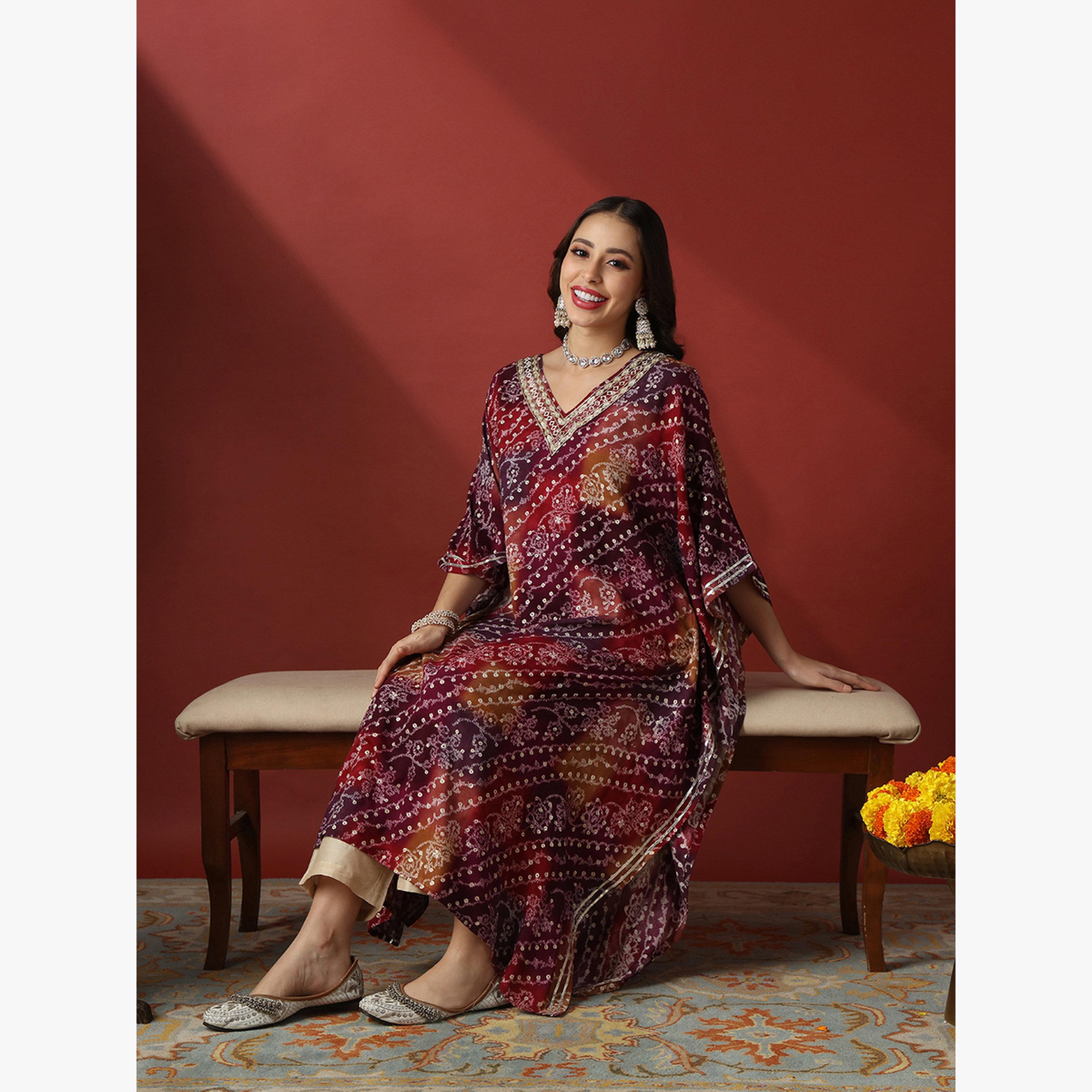 كورتا كفتان احتفالية بطبعة عرقية وتطريز زاري ودانتيل جوتا باتي-women-clothing-ethnicwear-kurtas-image-5