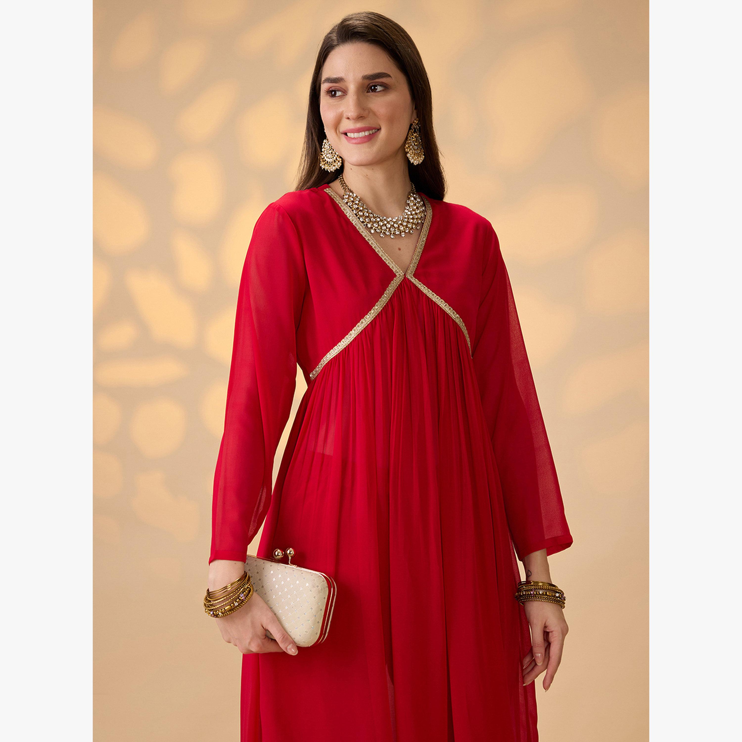 طقم كورتا بقصة علياء مزينة بدانتيل جوتا باتي مع بنطال-women-clothing-ethnicwear-kurtasets-image-6