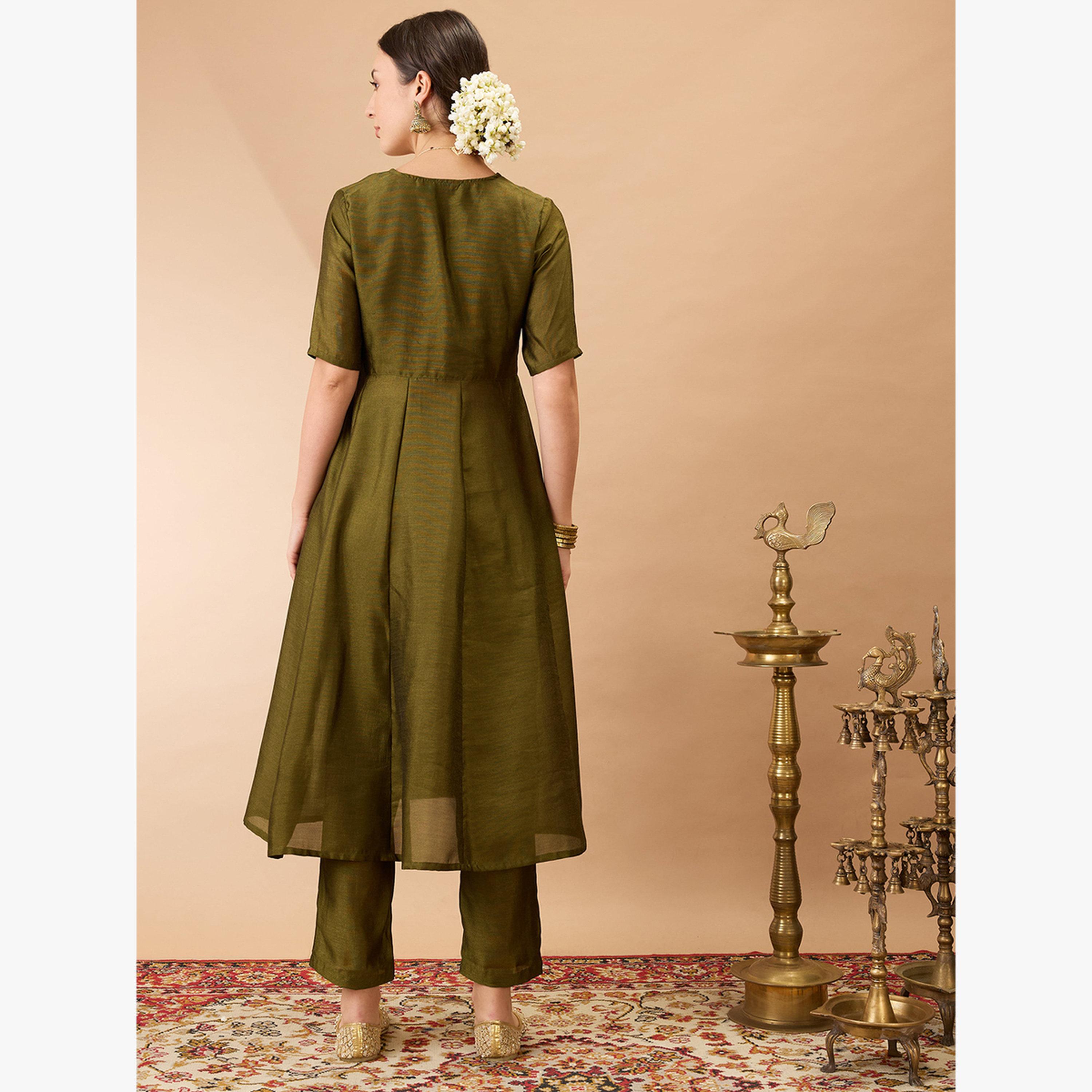 طقم كورتا أناركلي مزينة بدانتيل مع بنطال مستقيم-women-clothing-ethnicwear-kurtasets-image-3