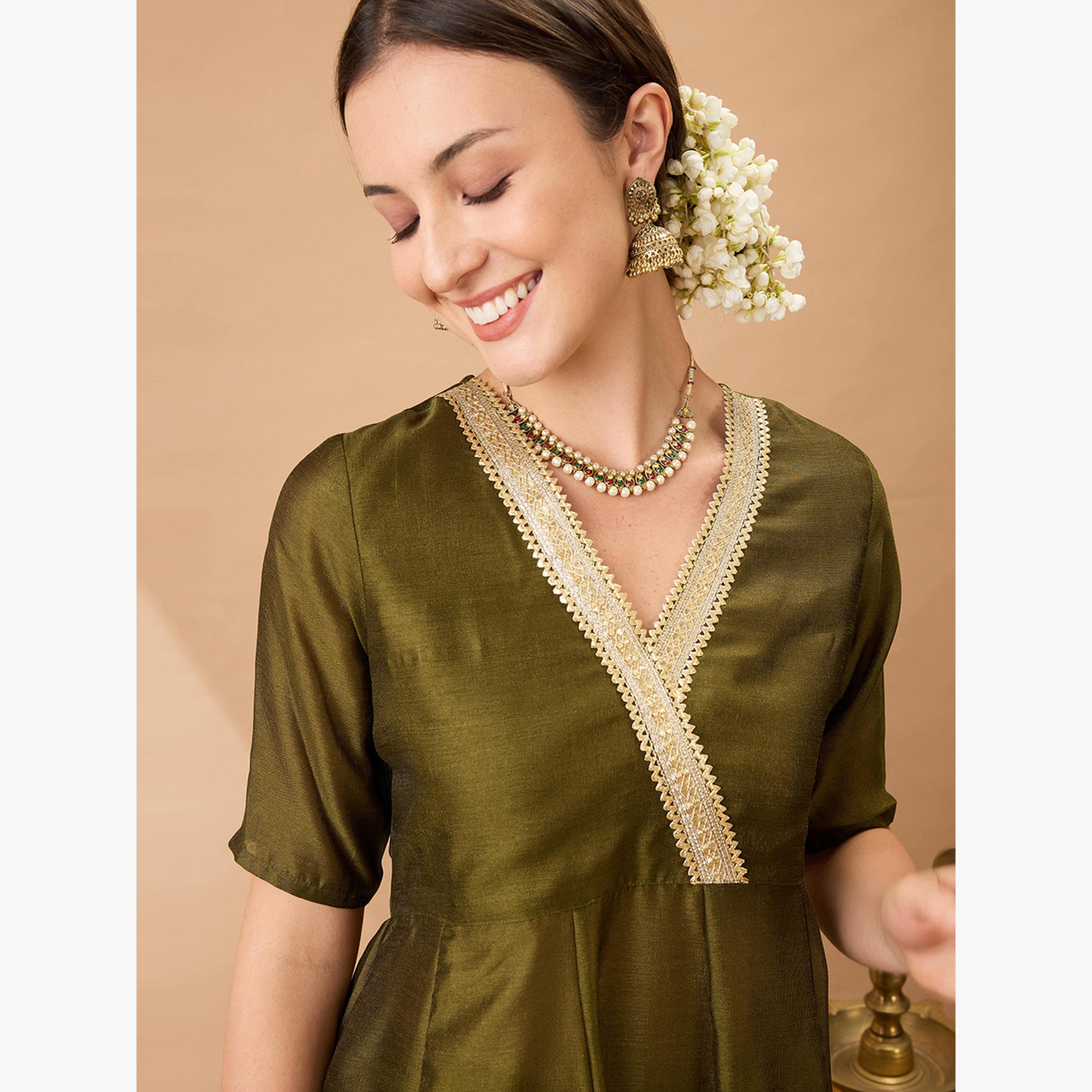 Globus X Styli V Neck Lace Detail Anarkali Kurta and Straight Pant Festive Set-women-clothing-ethnicwear-kurtasets-image-5