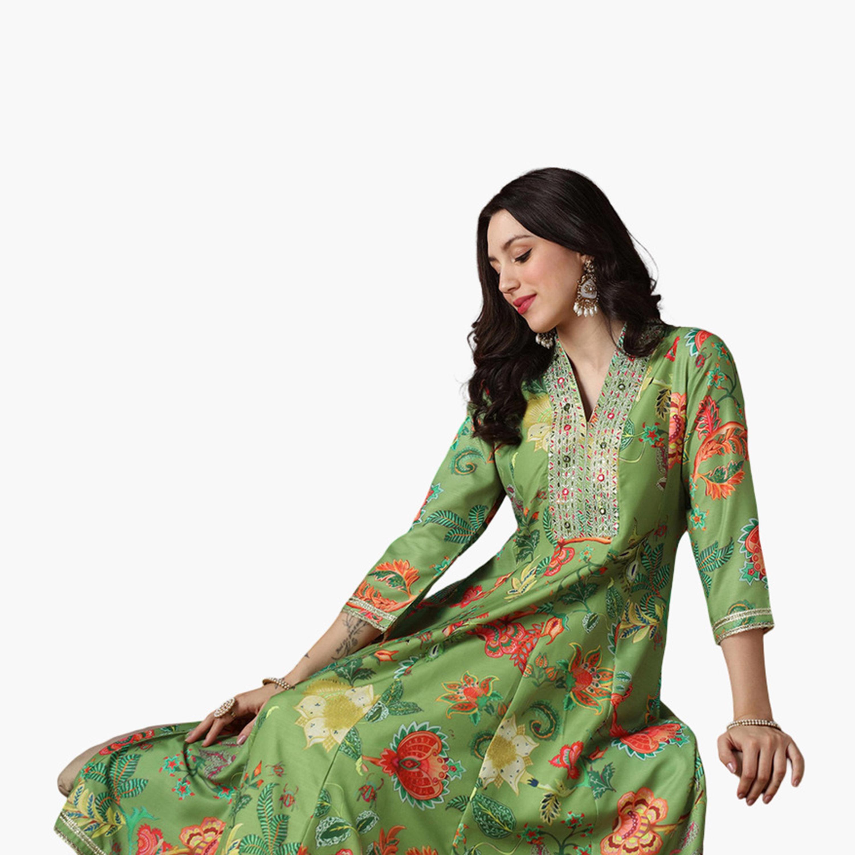 طقم كورتا أناركلي مطرزة بطبعة زهور وتطريز زاري مع بنطال-women-clothing-ethnicwear-kurtasets-image-6