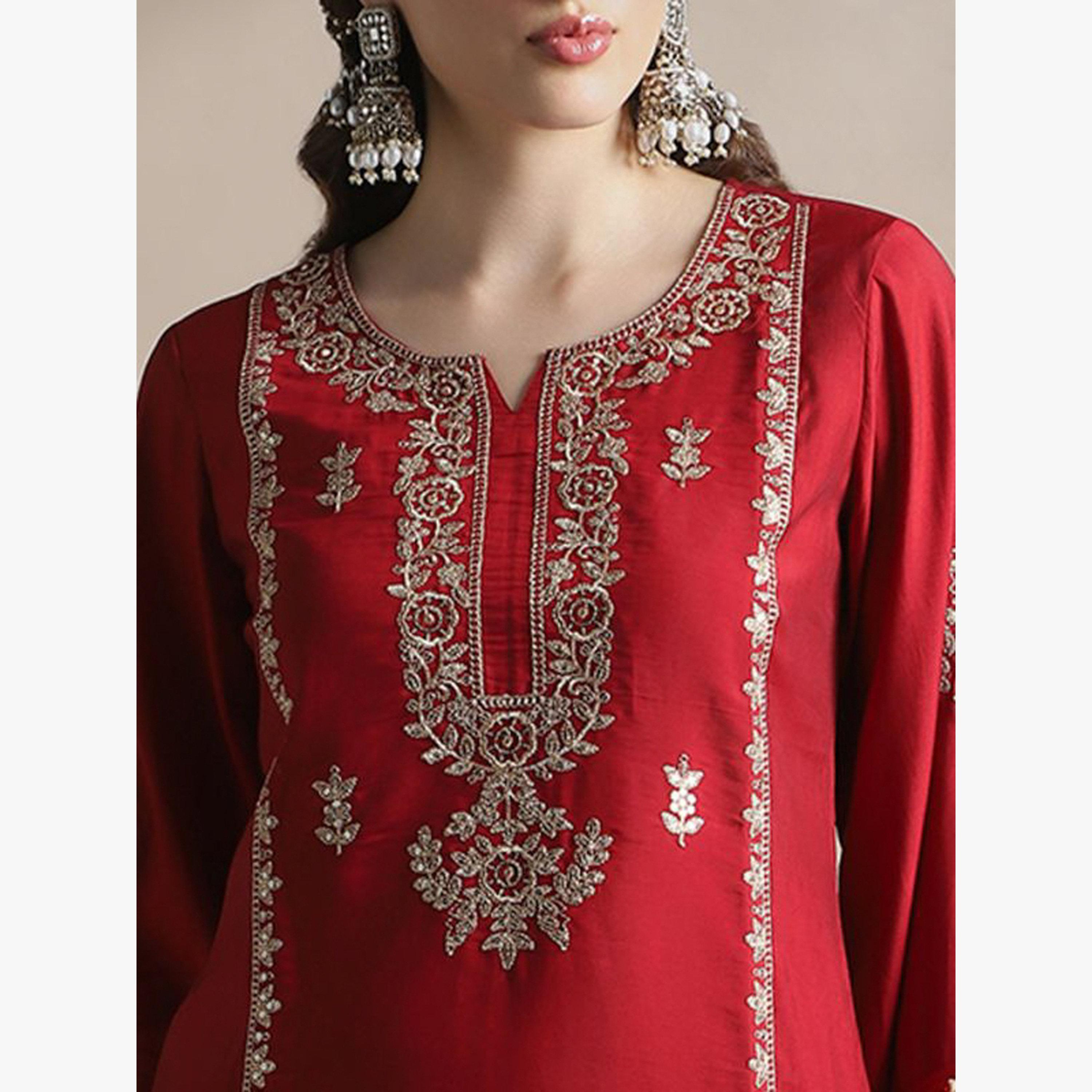 طقم كورتا مستقيمة مطرزة بتطريز زاري عند الصدر مع بنطال وشيلة-women-clothing-ethnicwear-kurtasets-image-4