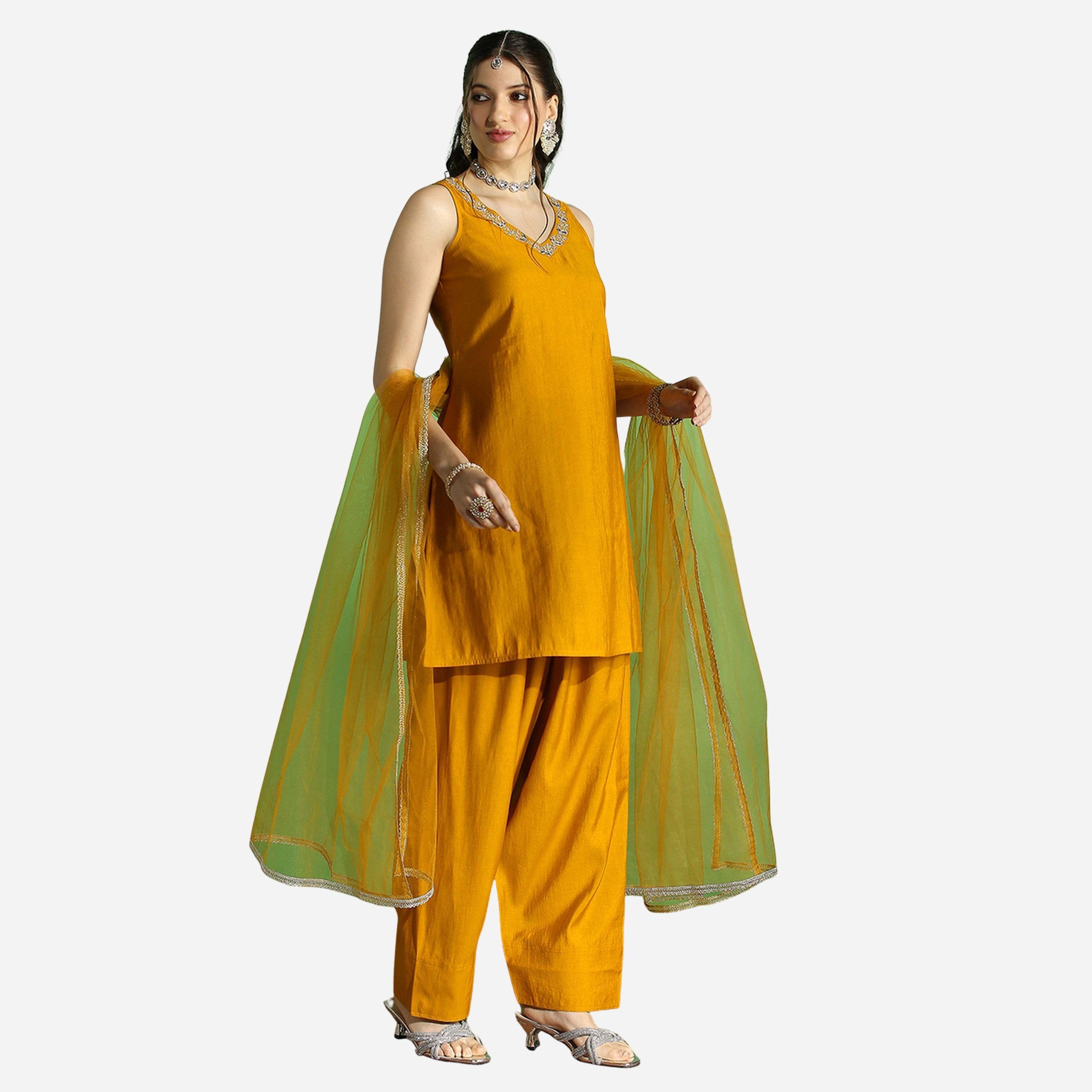 Globus X Styli Embroidered V Neck Kurta, Wide Leg Pants and Dupatta Set-women-clothing-ethnicwear-kurtasets-image-2