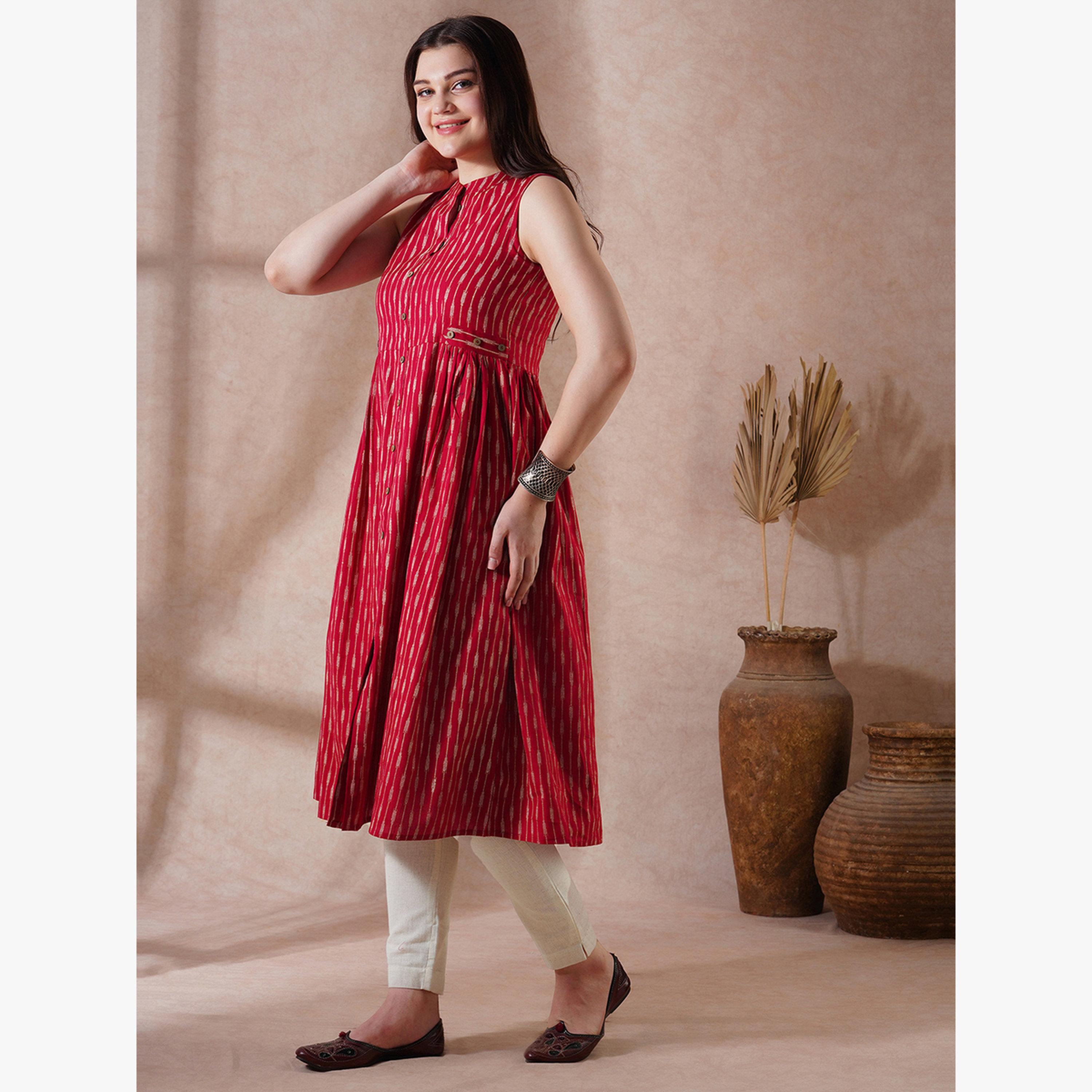 كورتا للعمل بياقة ماندارين مزينة بكسرات وأزرار أمامية-women-clothing-ethnicwear-kurtas-image-2