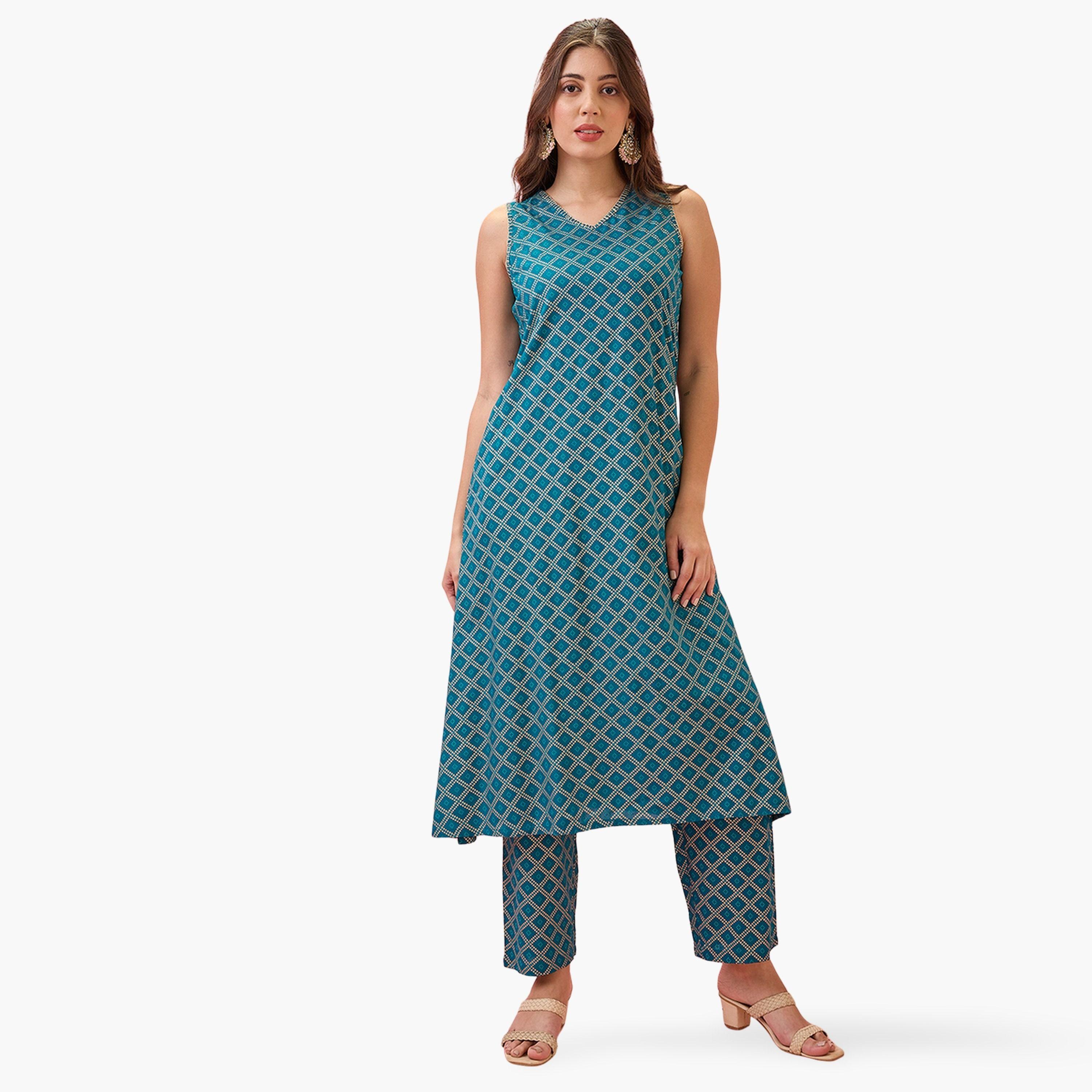 Globus X Styli Threadwork Detail V Neck A-Line Workwear Kurta and Pants Set-women-clothing-ethnicwear-kurtasets-image-1