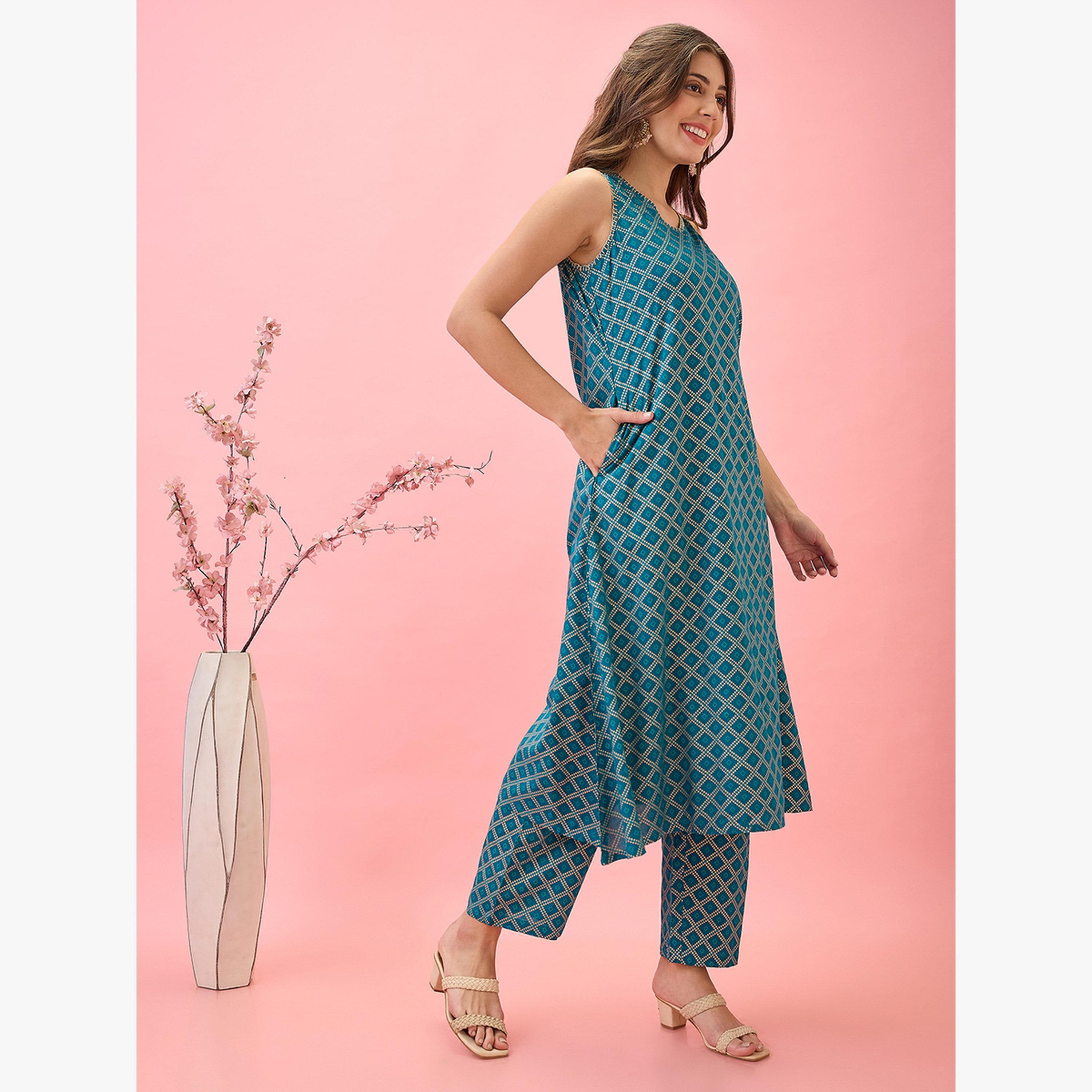 طقم كورتا للعمل وتطريز بالخيوط مع بنطال بحافة واسعة-women-clothing-ethnicwear-kurtasets-image-2