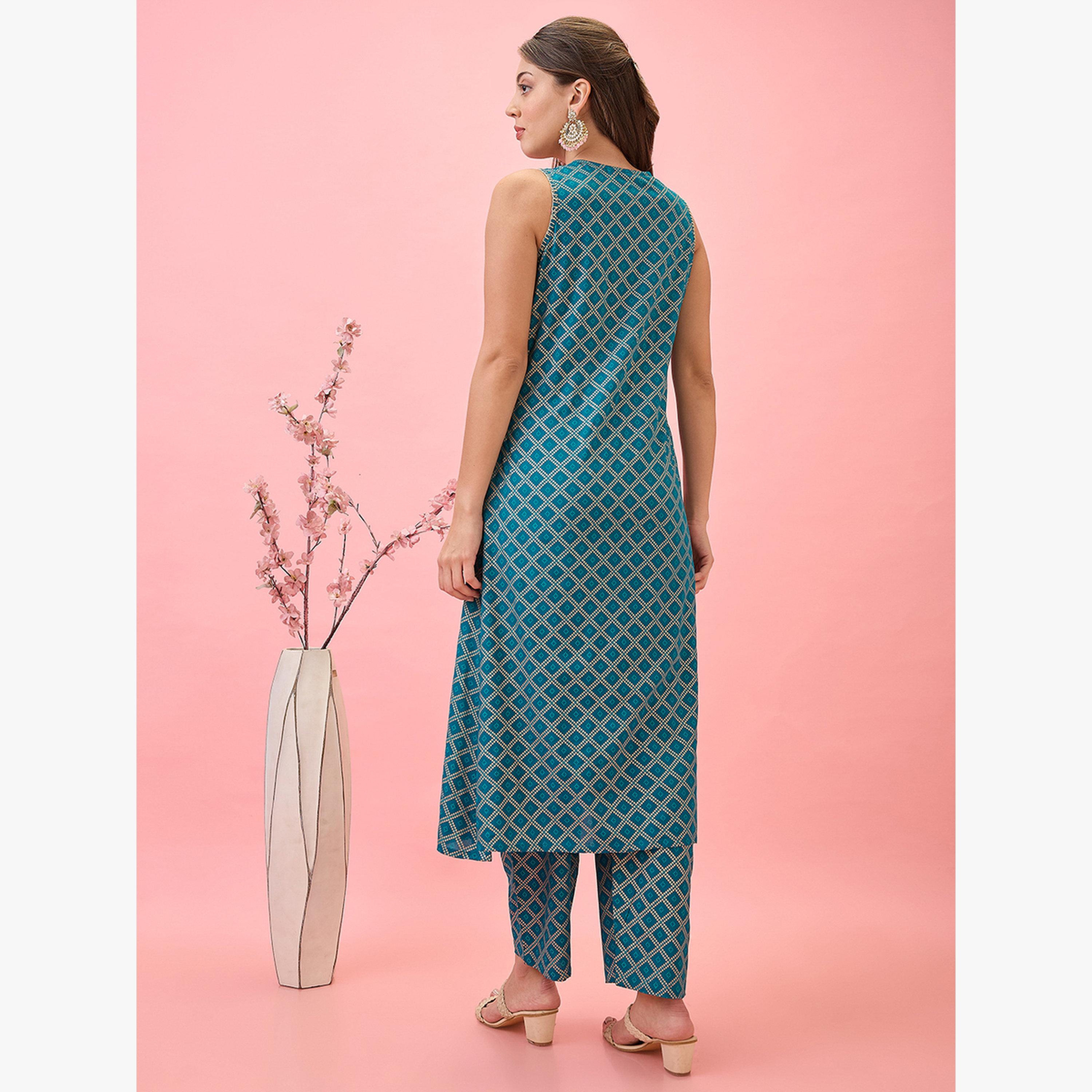طقم كورتا للعمل وتطريز بالخيوط مع بنطال بحافة واسعة-women-clothing-ethnicwear-kurtasets-image-3