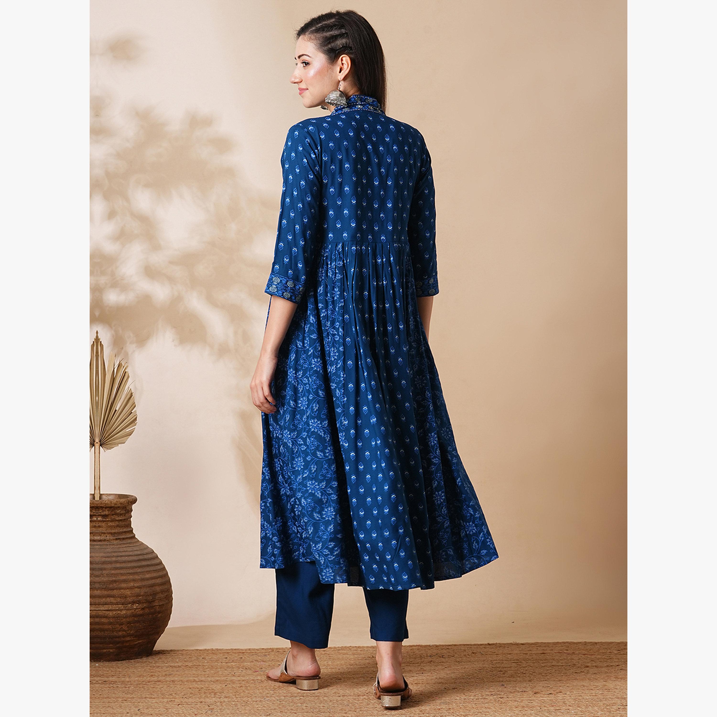 Globus X Styli All Over Print Pleated A-Line Kurta and Pants Workwear Set-women-clothing-ethnicwear-kurtasets-image-3