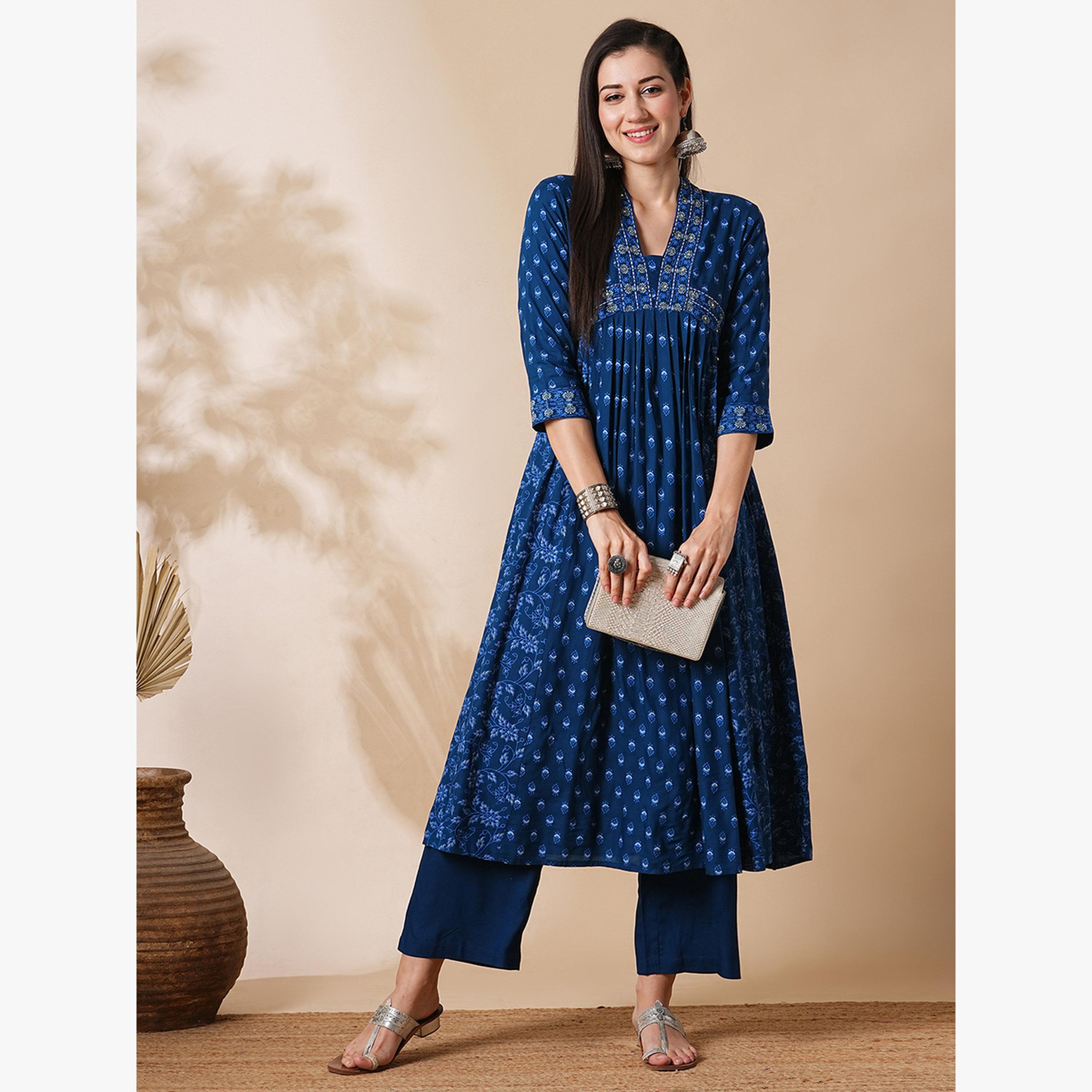 Globus X Styli All Over Print Pleated A-Line Kurta and Pants Workwear Set-women-clothing-ethnicwear-kurtasets-image-6