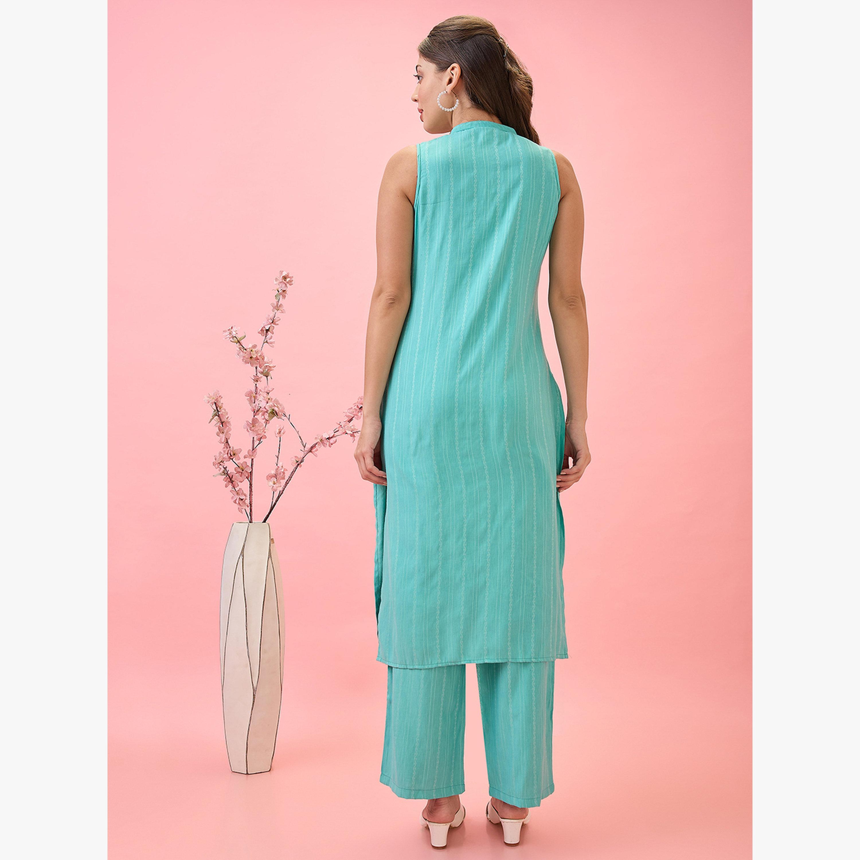 Globus X Styli Mandarin Collar Front Slit A-Line Kurta and Pants Workwear Set-women-clothing-ethnicwear-kurtasets-image-3