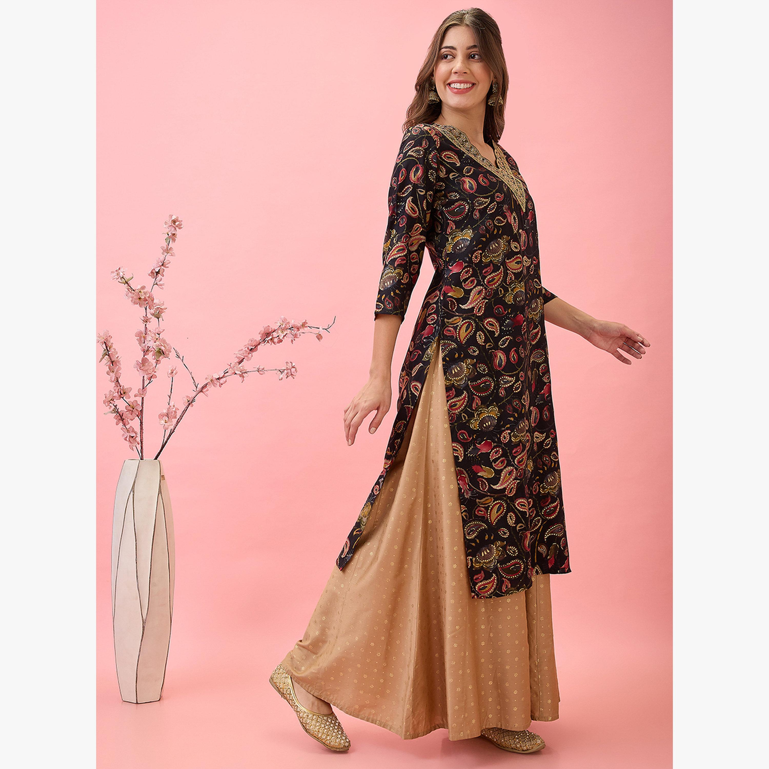 كورتا احتفالية من الشانديري بطبعة شرقية ذهبية مطرزة-women-clothing-ethnicwear-kurtas-image-2