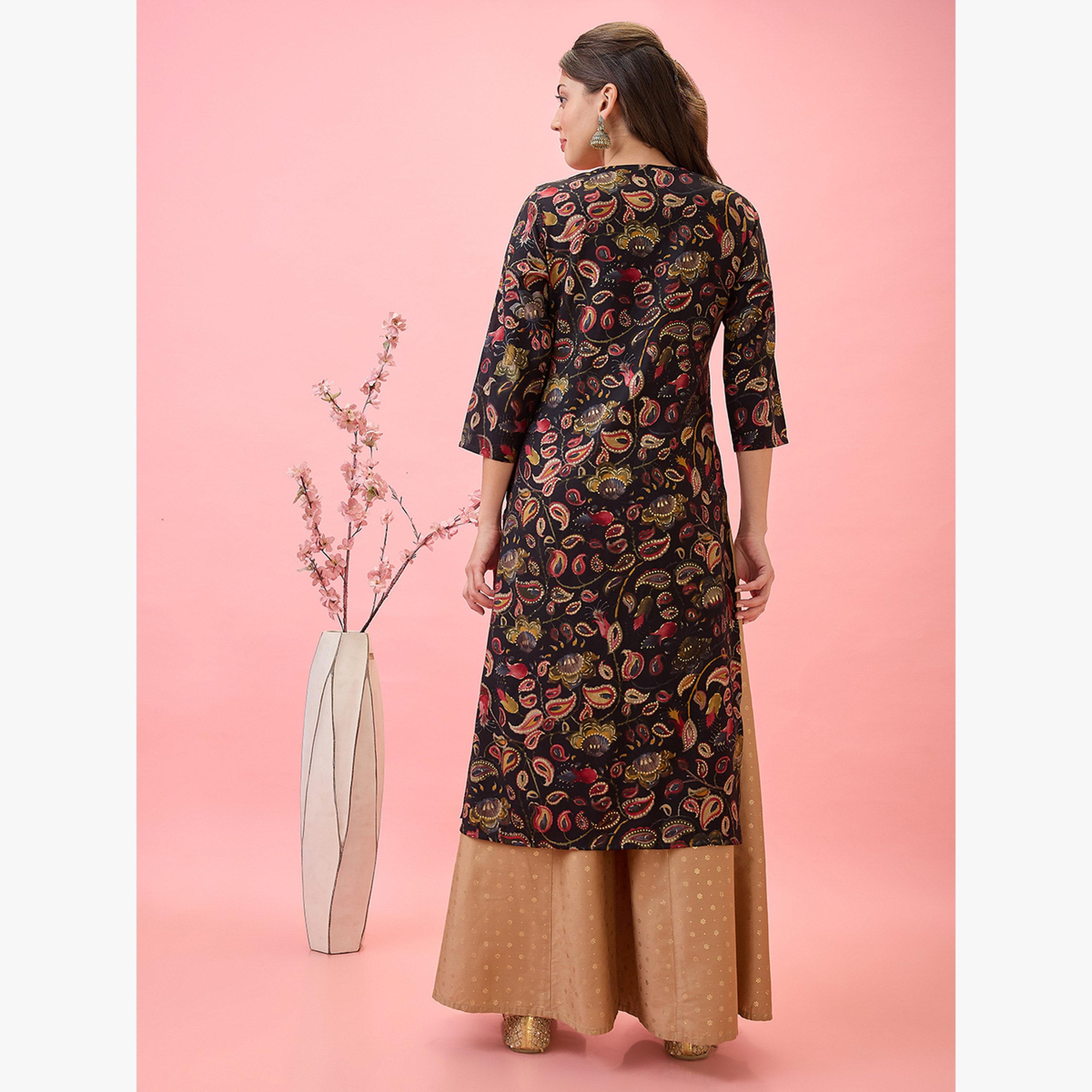 Globus X Styli Embroidered Gold Foil Paisley Print Chanderi Festive Kurta-women-clothing-ethnicwear-kurtas-image-3