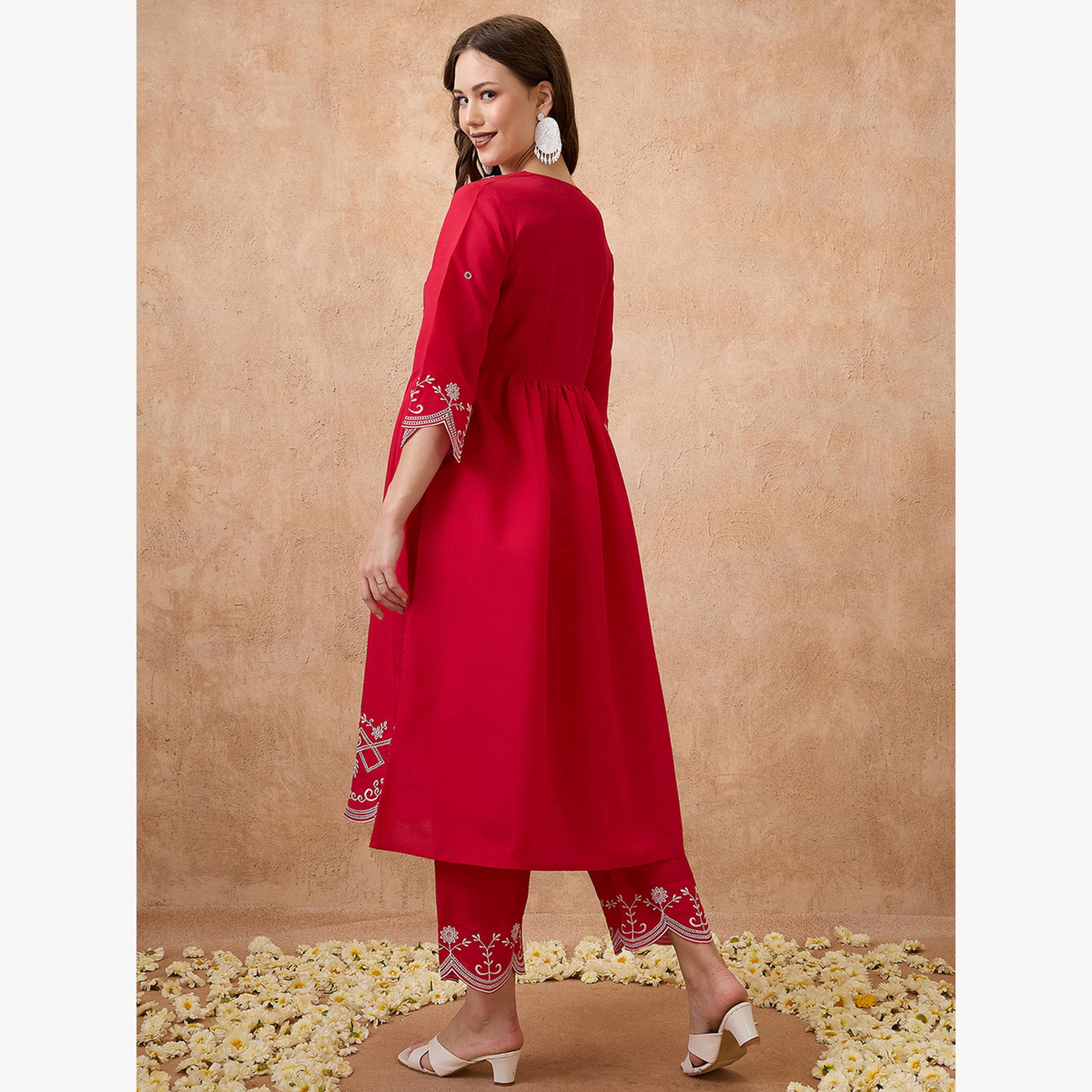 طقم كورتا احتفالية مطرزة بحافة متموجة مع بنطال-women-clothing-ethnicwear-kurtasets-image-3