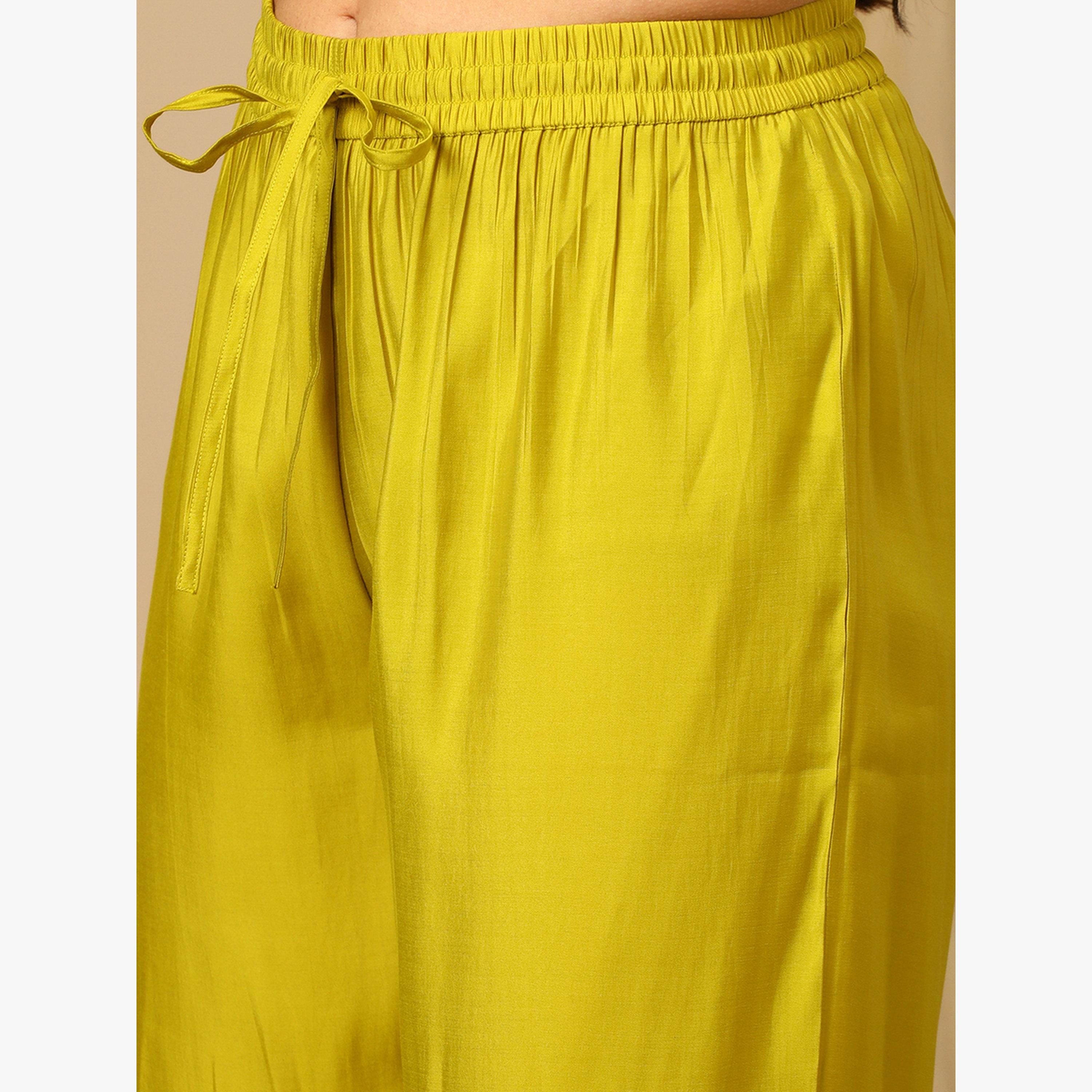 طقم كورتا مستقيمة احتفالية مطرزة بزاري مع بنطال وشيلة مزينة بالدانتيل-women-clothing-ethnicwear-kurtasets-image-4