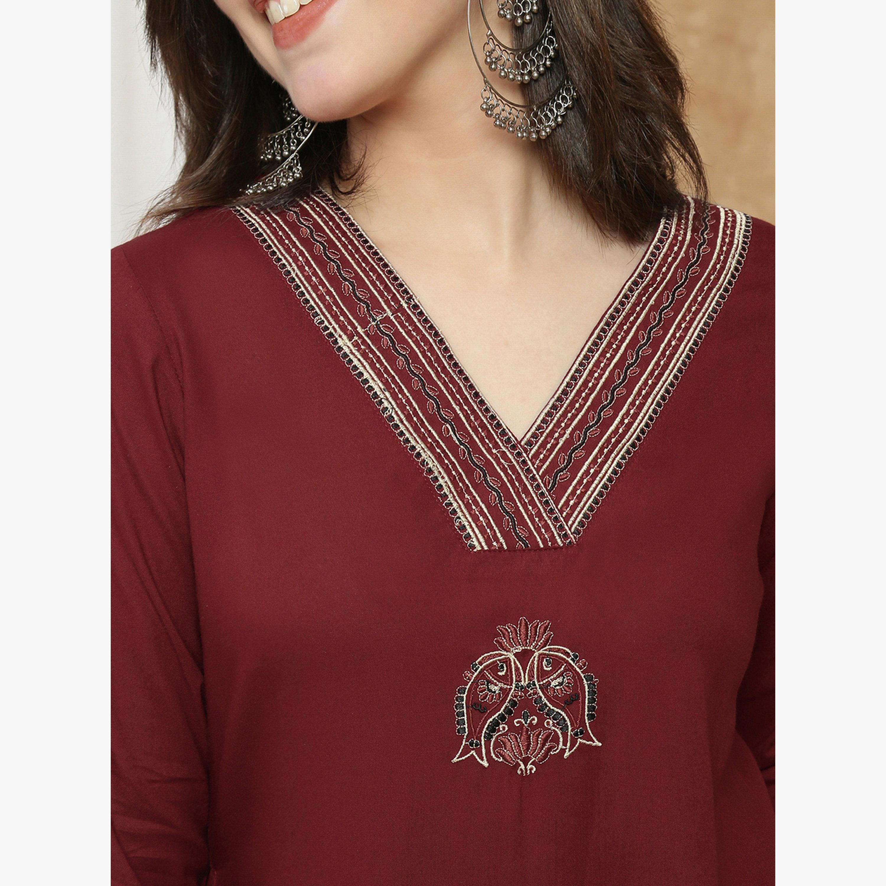 Globus X Styli Maroon V-Neck Embroidered Detail Straight Kurta and Pant Set-women-clothing-ethnicwear-kurtasets-image-4