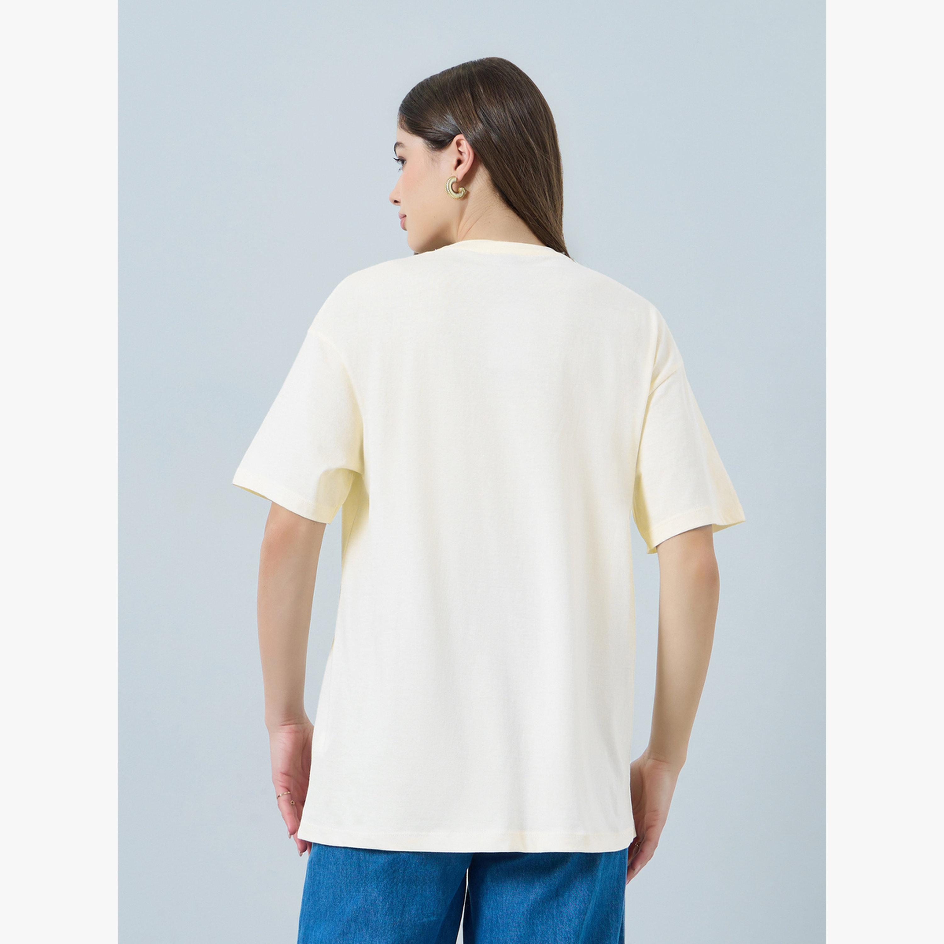 تيشيرت قطن بياقة دائرية وقصة واسعة-women-clothing-tshirts-image-4