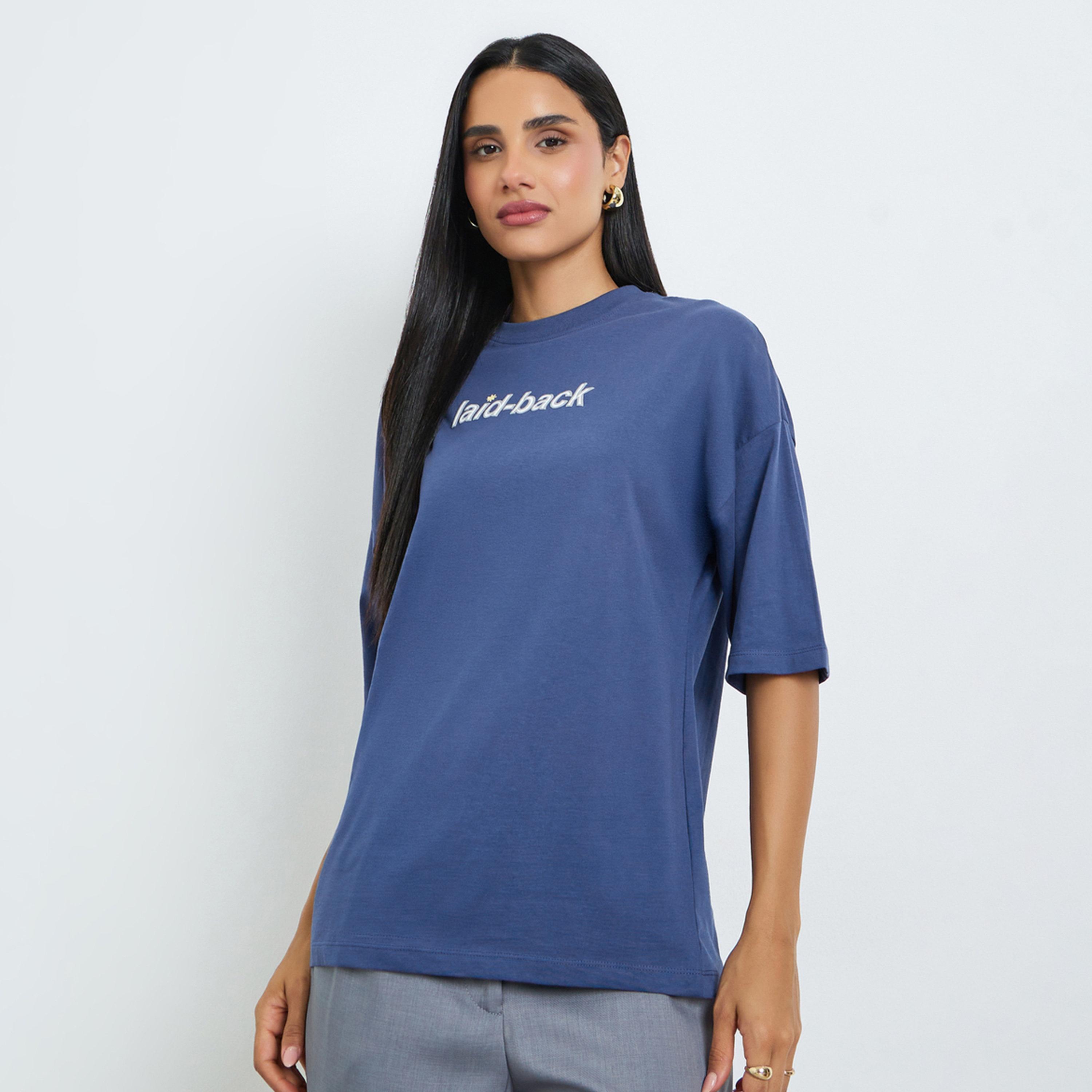 تي شيرت قطن 100% بقصة واسعة وطبعة منفوخة من الأمام والخلف-women-clothing-tshirts-image-1