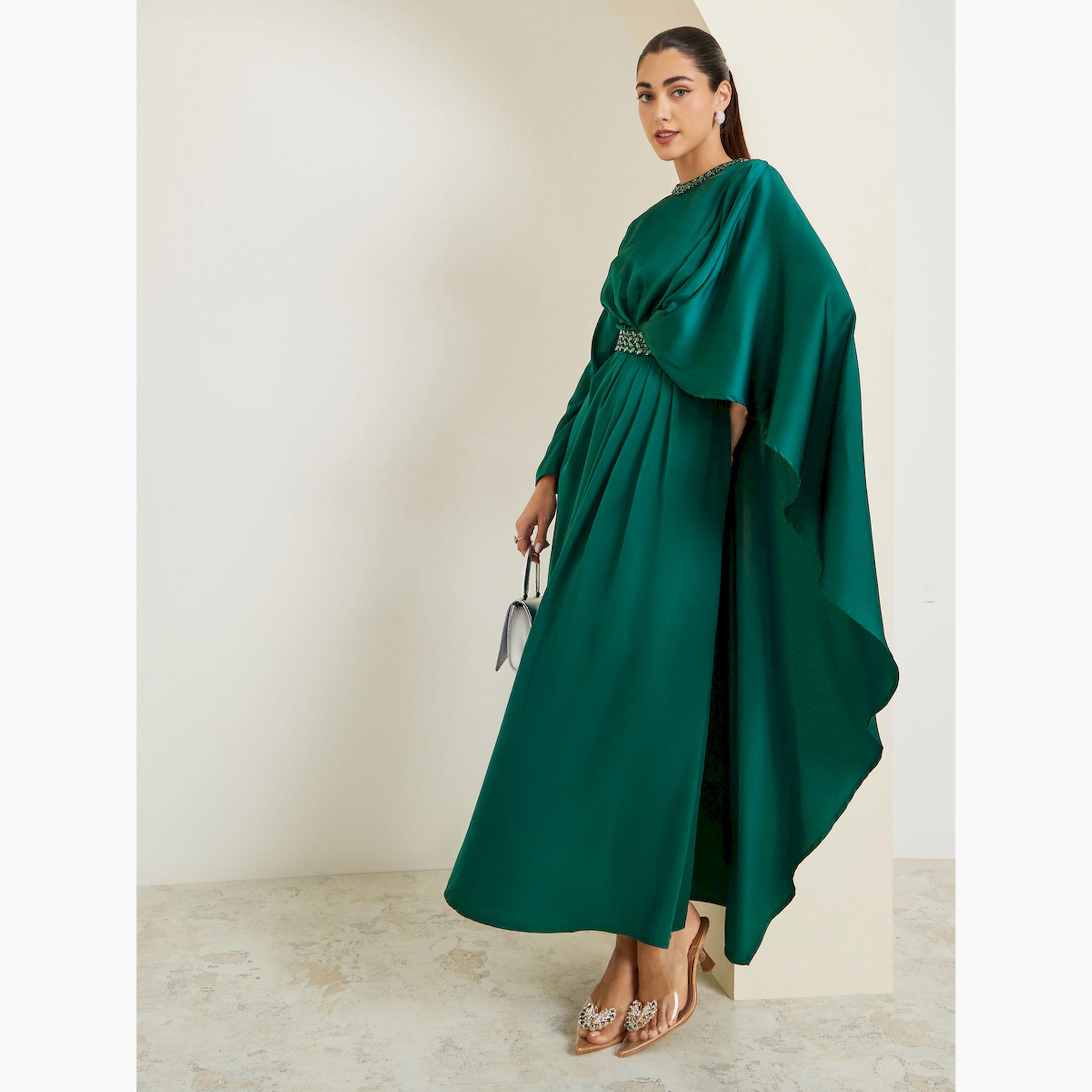 فستان طويل تيلي مزين بكشكشة وتفاصيل كاب-women-clothing-dresses-image-3