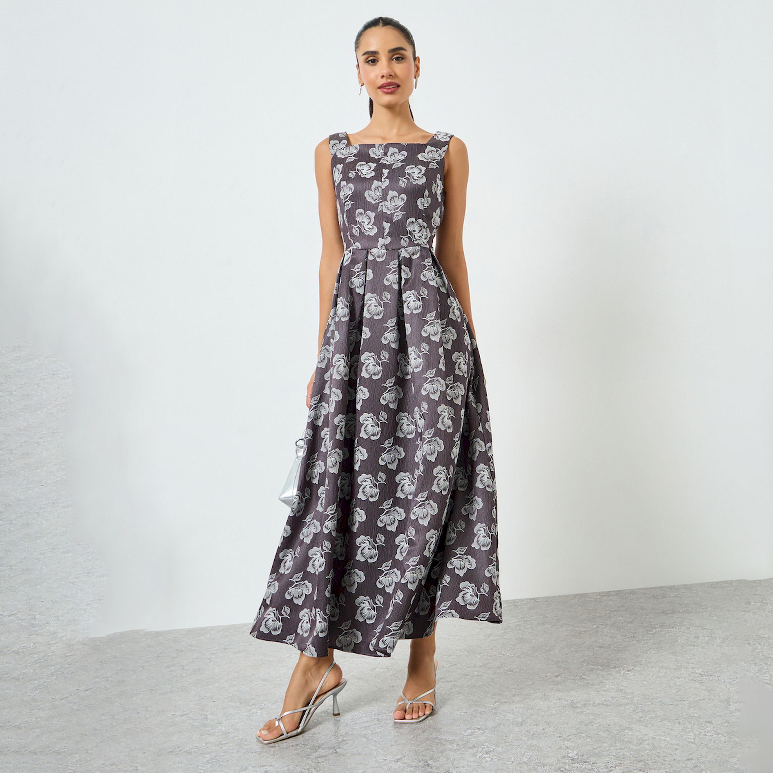 فستان طويل بلا أكمام مزين بزهور جاكار-women-clothing-dresses-image-1
