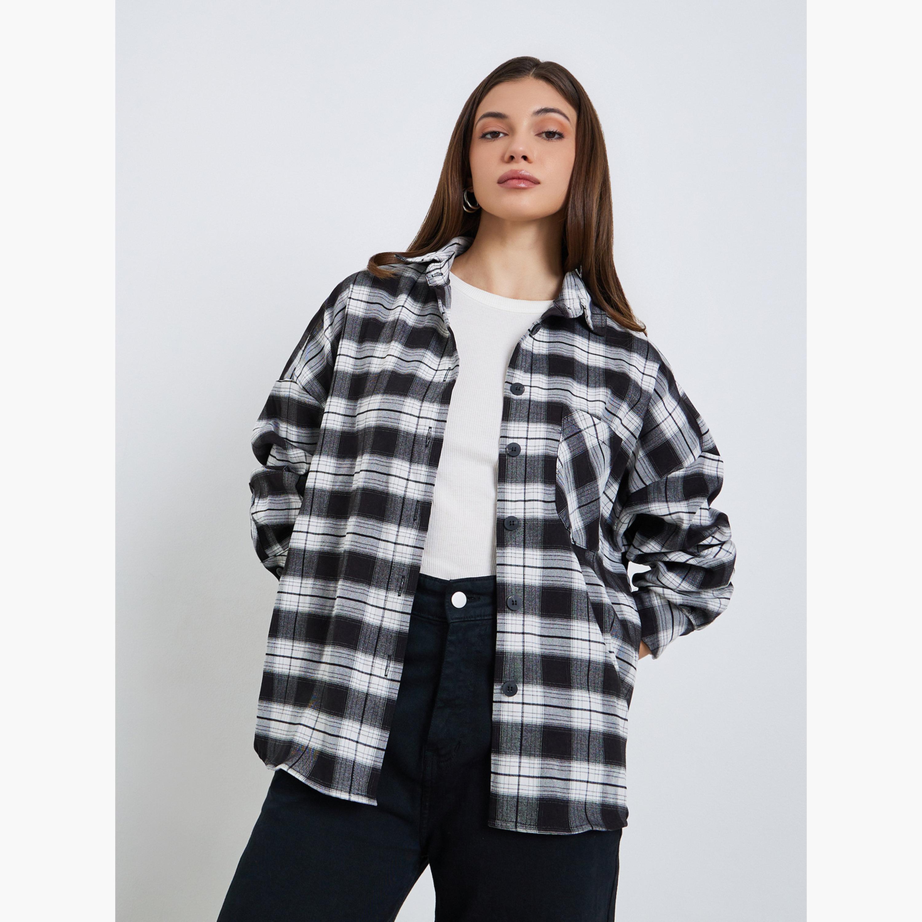 بلوزة بقصة واسعة بنقشة مربعات وجيوب-women-clothing-shirtsandblouses-shirts-image-1