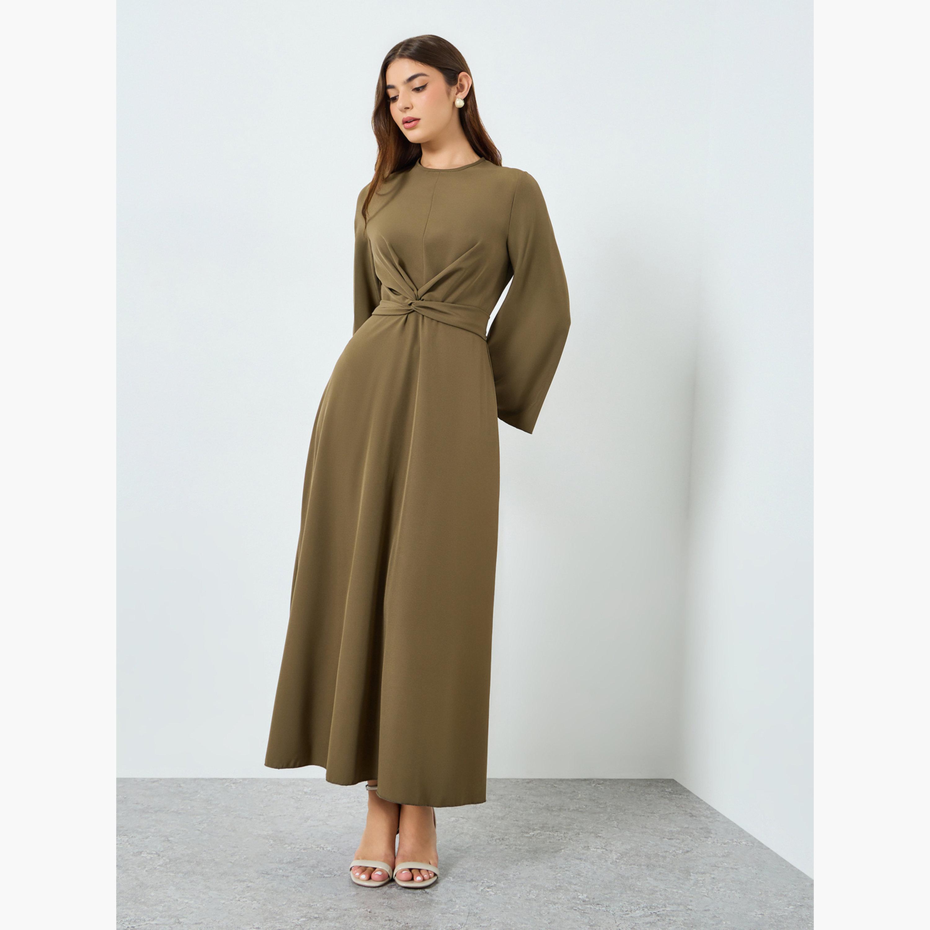 فستان ميدي بحافة واسعة وتفاصيل ملفوفة من الأمام-women-clothing-dresses-image-2