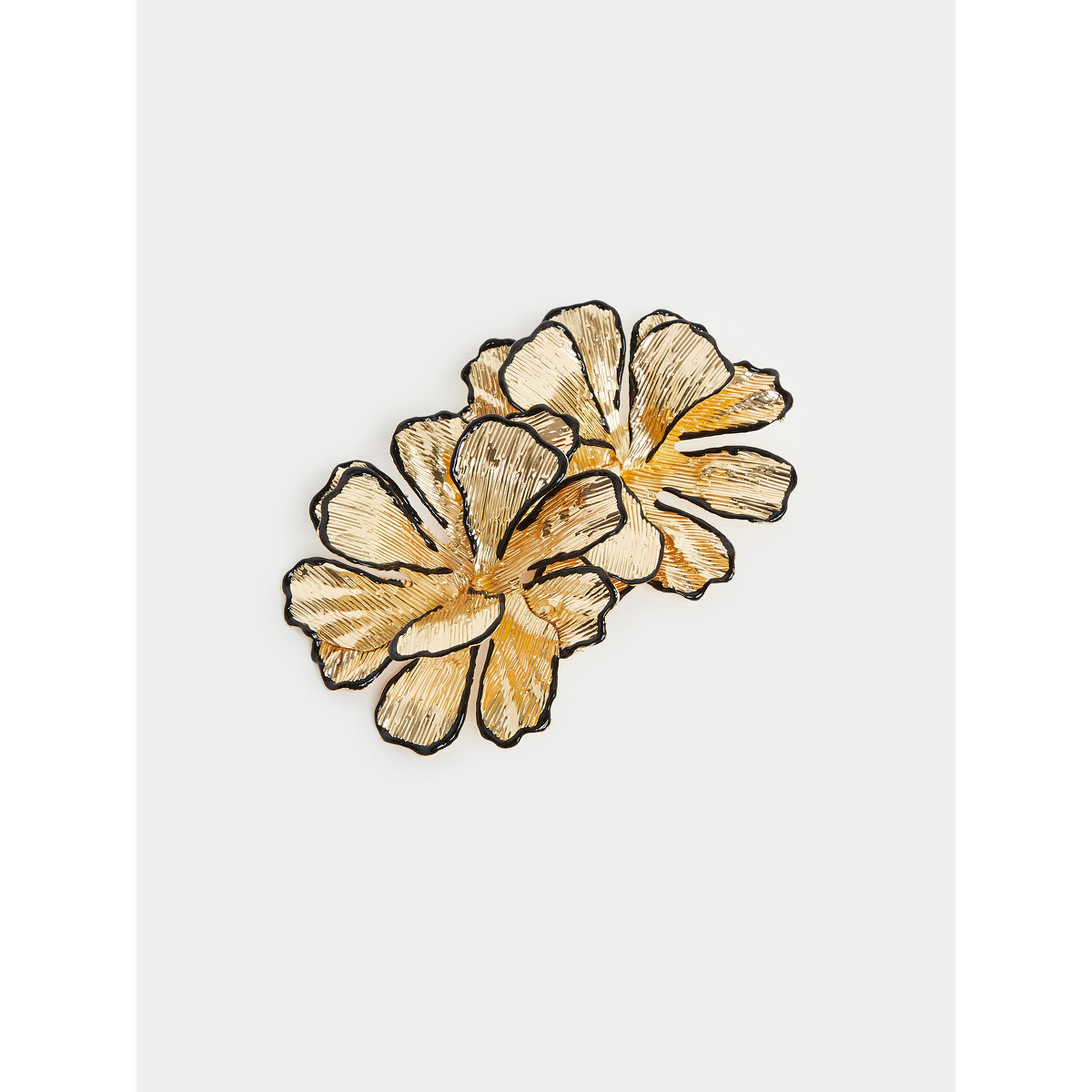 Styli Gold Flower Stud Earrings-women-watchesandjewellery-jewellery-earrings-image-4