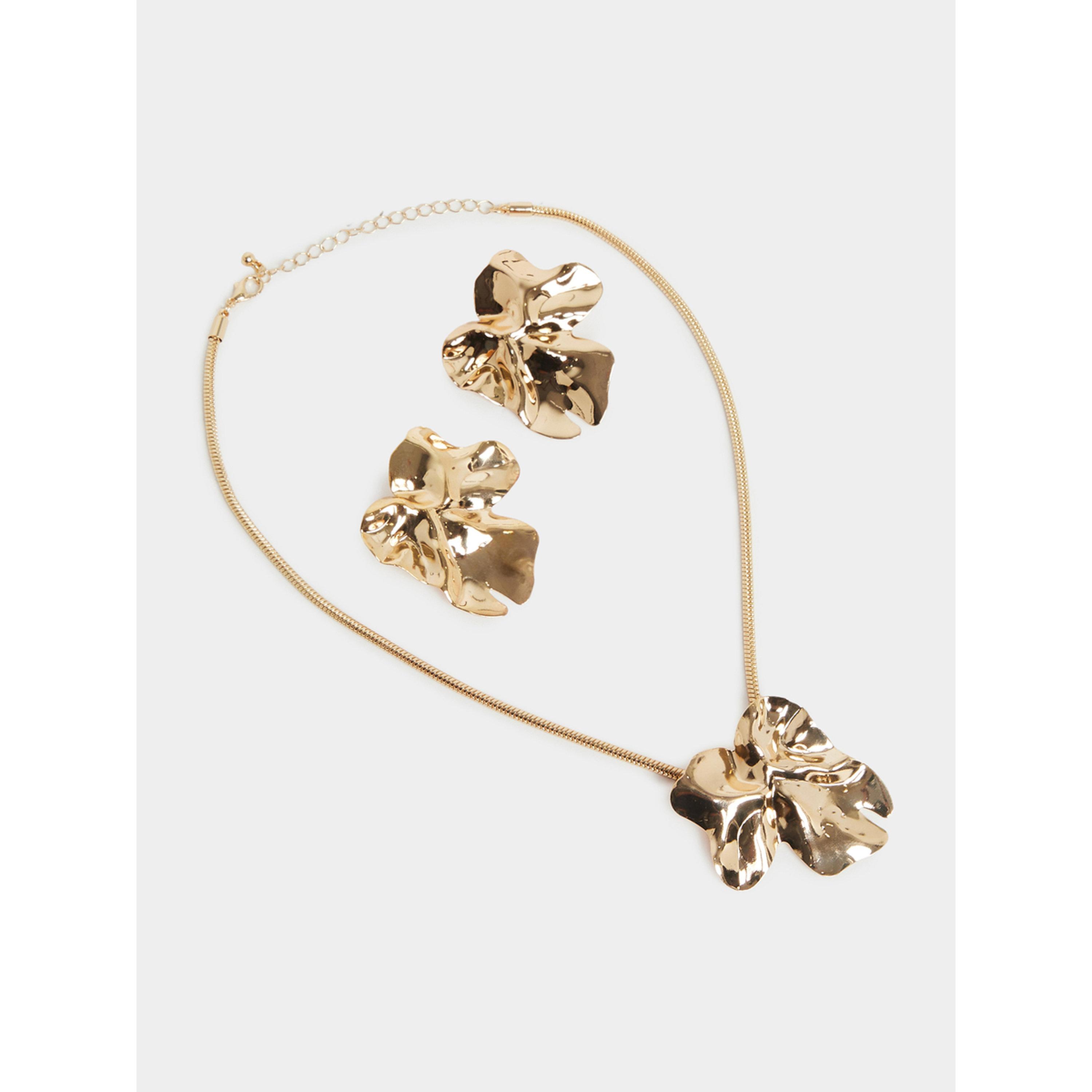 طقم من عقد وأقراط بتصميم زهرة-women-watchesandjewellery-jewellery-jewellerysets-image-2
