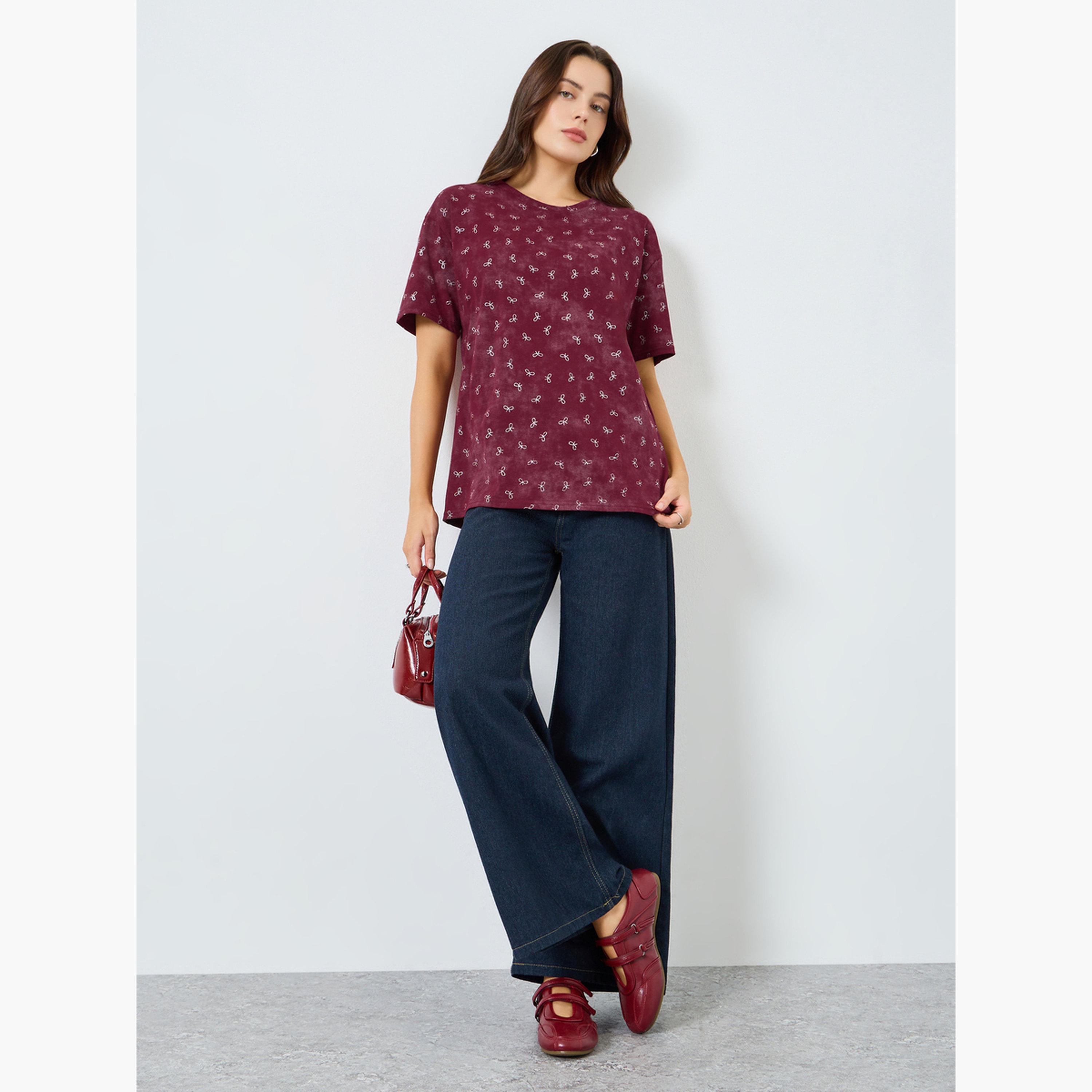 Styli Women Burgundy Bow Print Oversized T-Shirt-women-clothing-tshirts-image-2