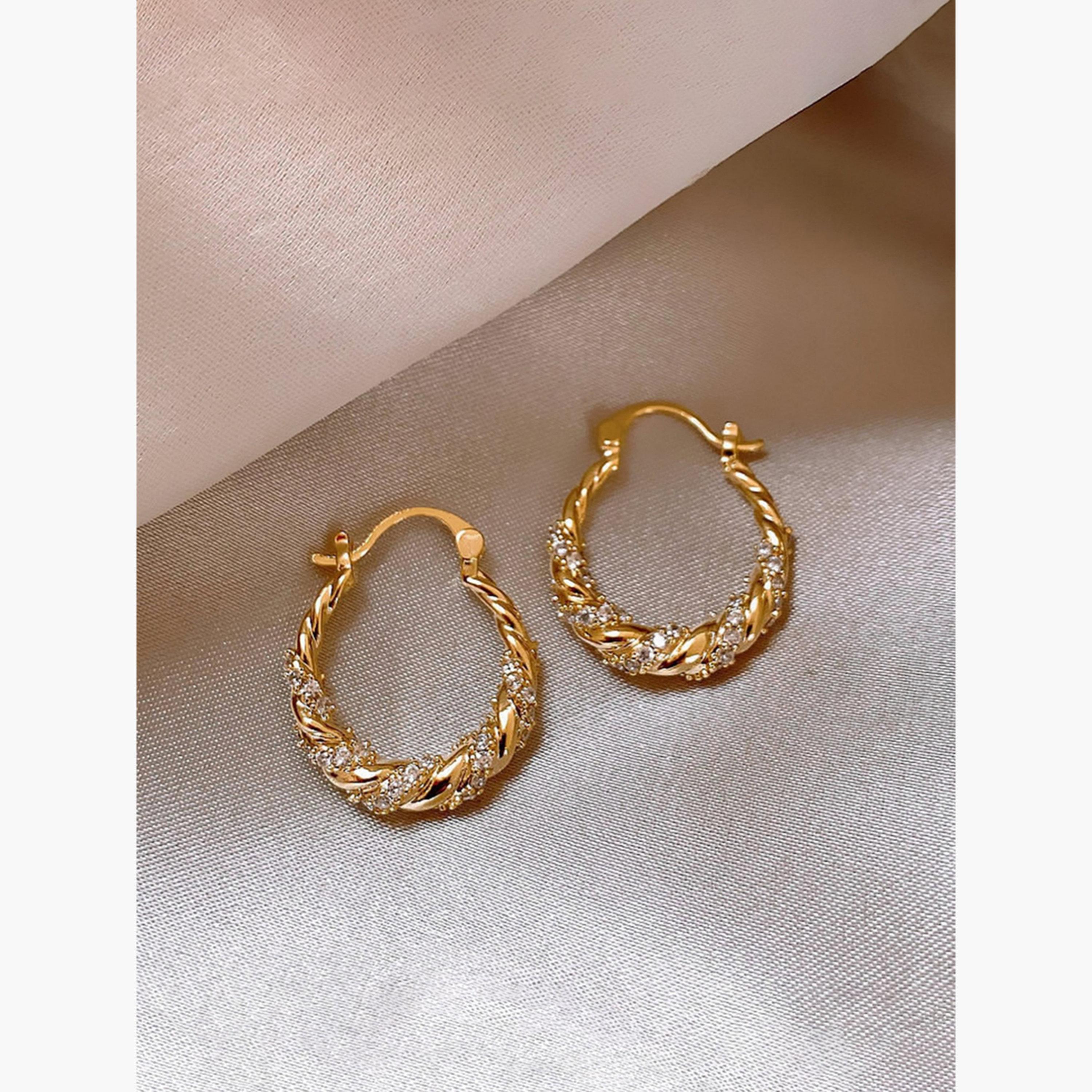 اقراط اذن منمقة بحجر الراين-women-watchesandjewellery-jewellery-earrings-image-3