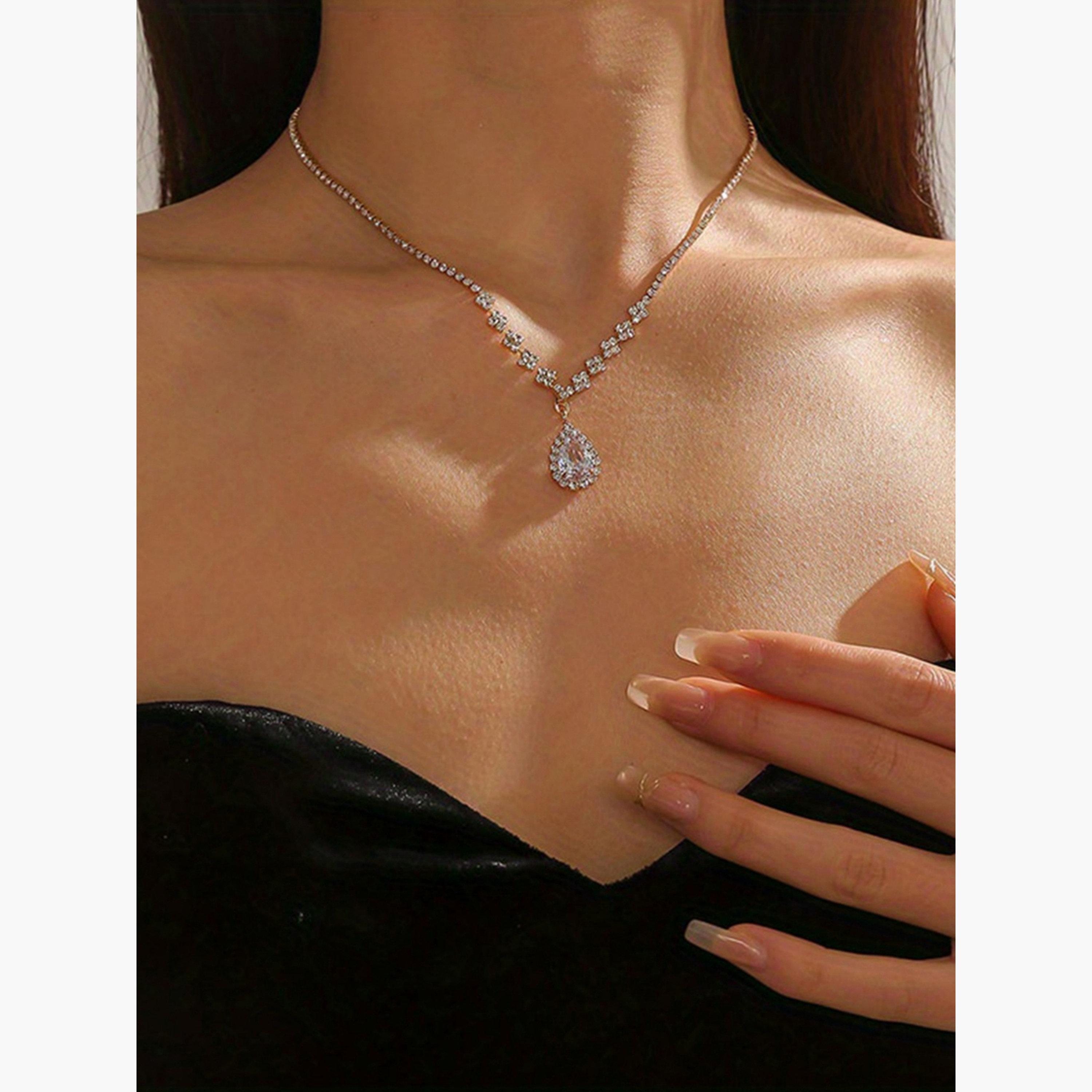 Take Two Contrast Embellished Necklace with Drop Pendant-women-watchesandjewellery-jewellery-necklacesandpendants-image-4
