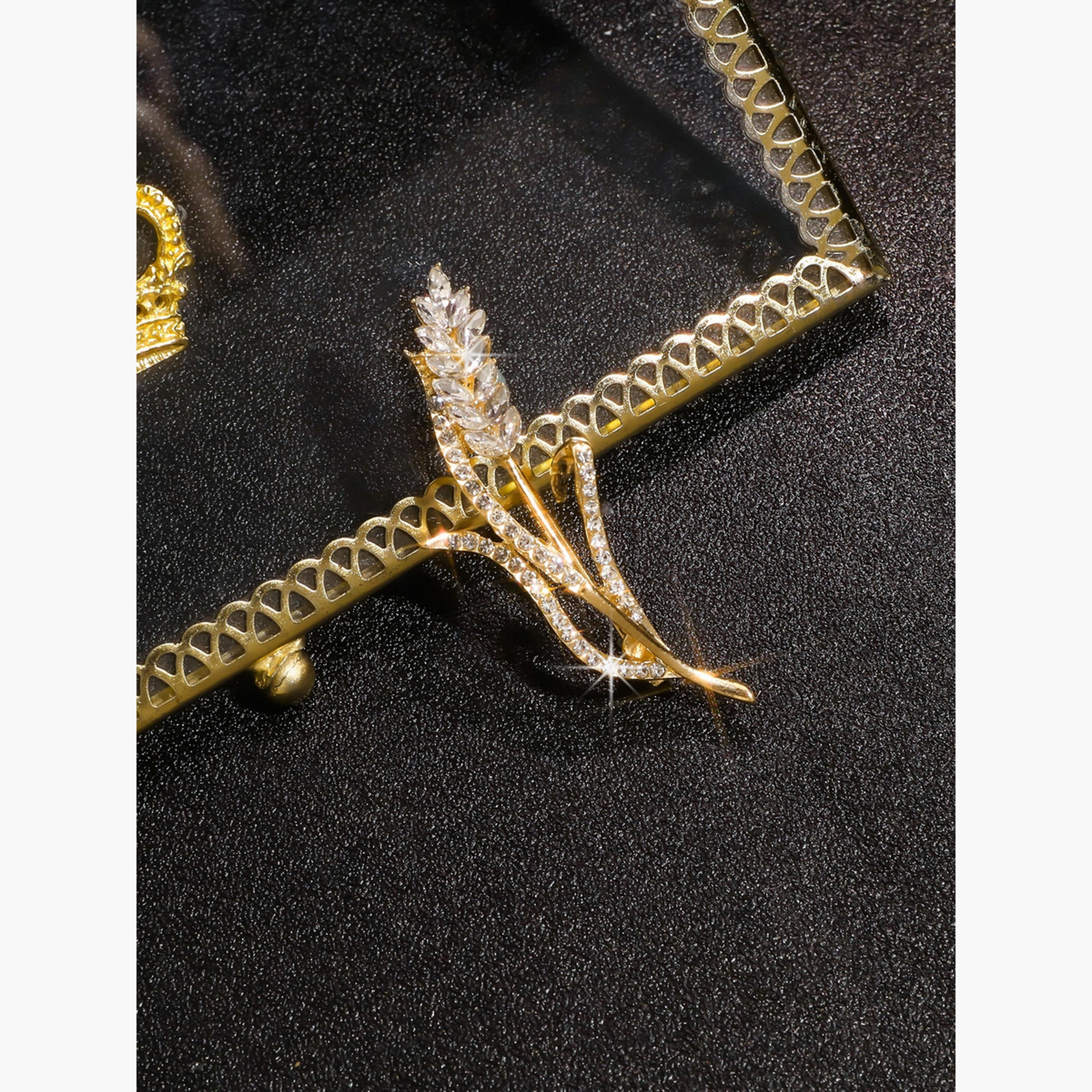 بروش مزين بالراين على شكل سنابل قمح-women-watchesandjewellery-jewellery-brooches-image-3