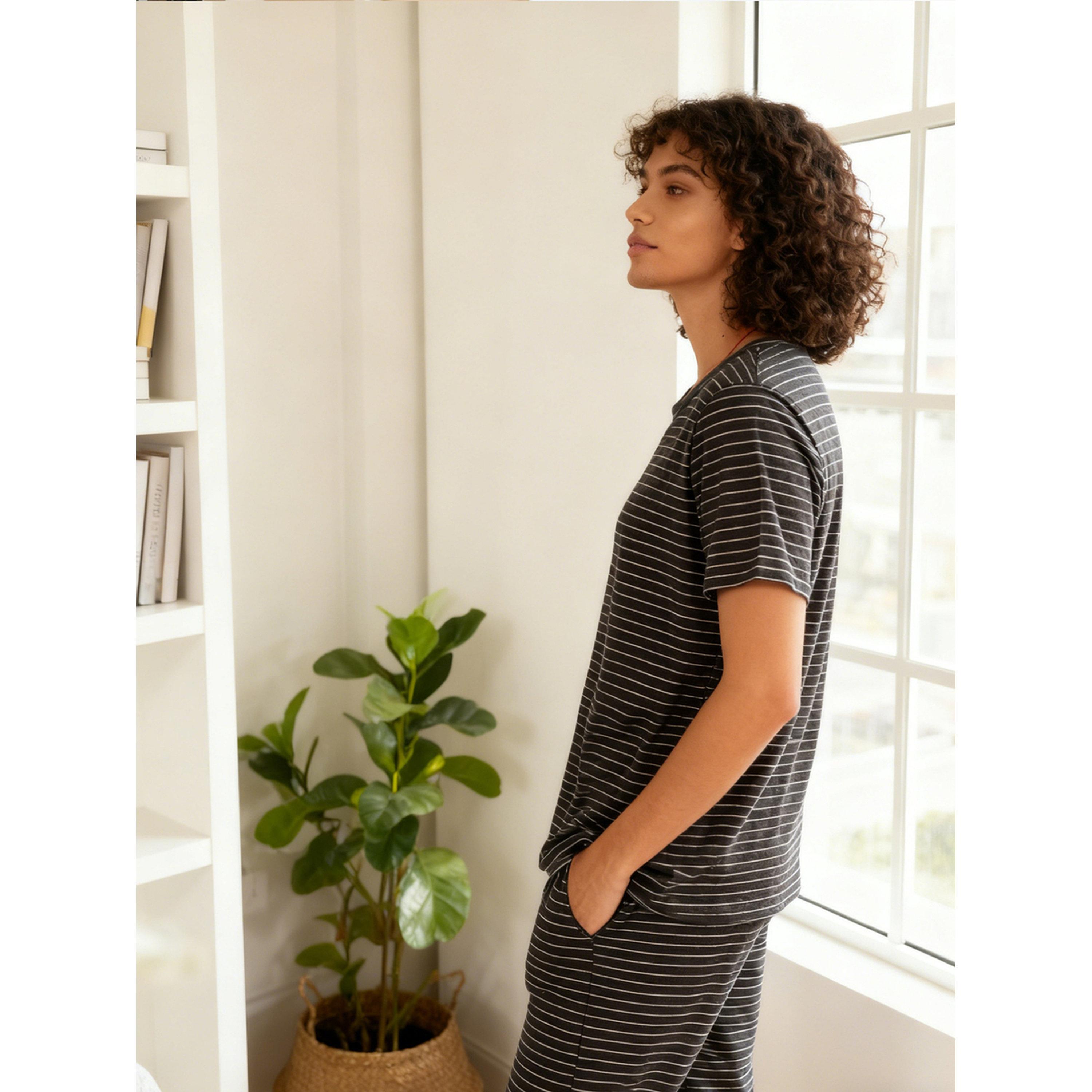 طقم بيجاما من بنطال وتيشيرت محبوك مخطط-women-clothing-nightwear-pyjamas-longsets-image-3
