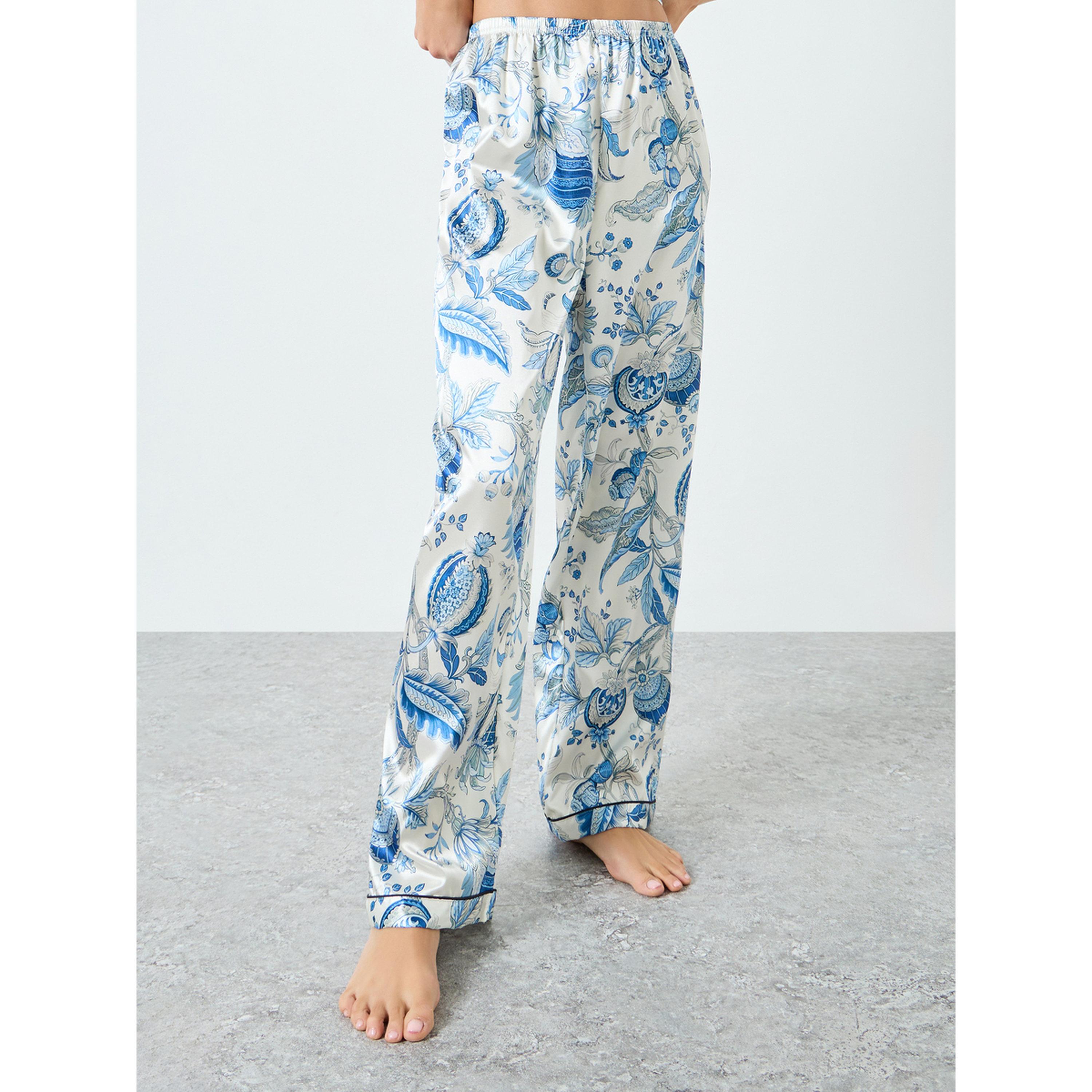 طقم بيجاما وبلوزة كامي بطبعة زهور-women-clothing-nightwear-pyjamas-longsets-image-4