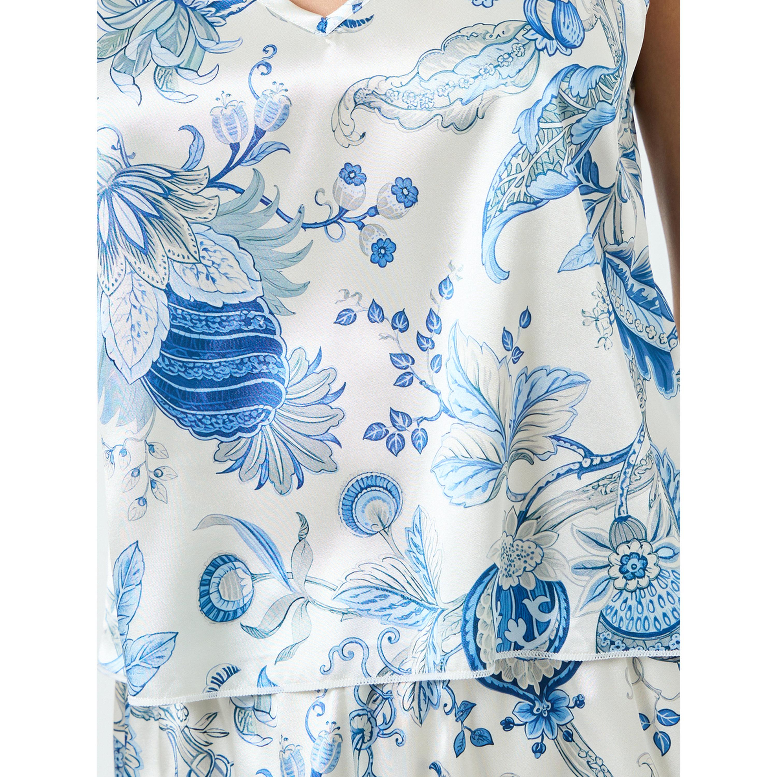 طقم بيجاما وبلوزة كامي بطبعة زهور-women-clothing-nightwear-pyjamas-longsets-image-5