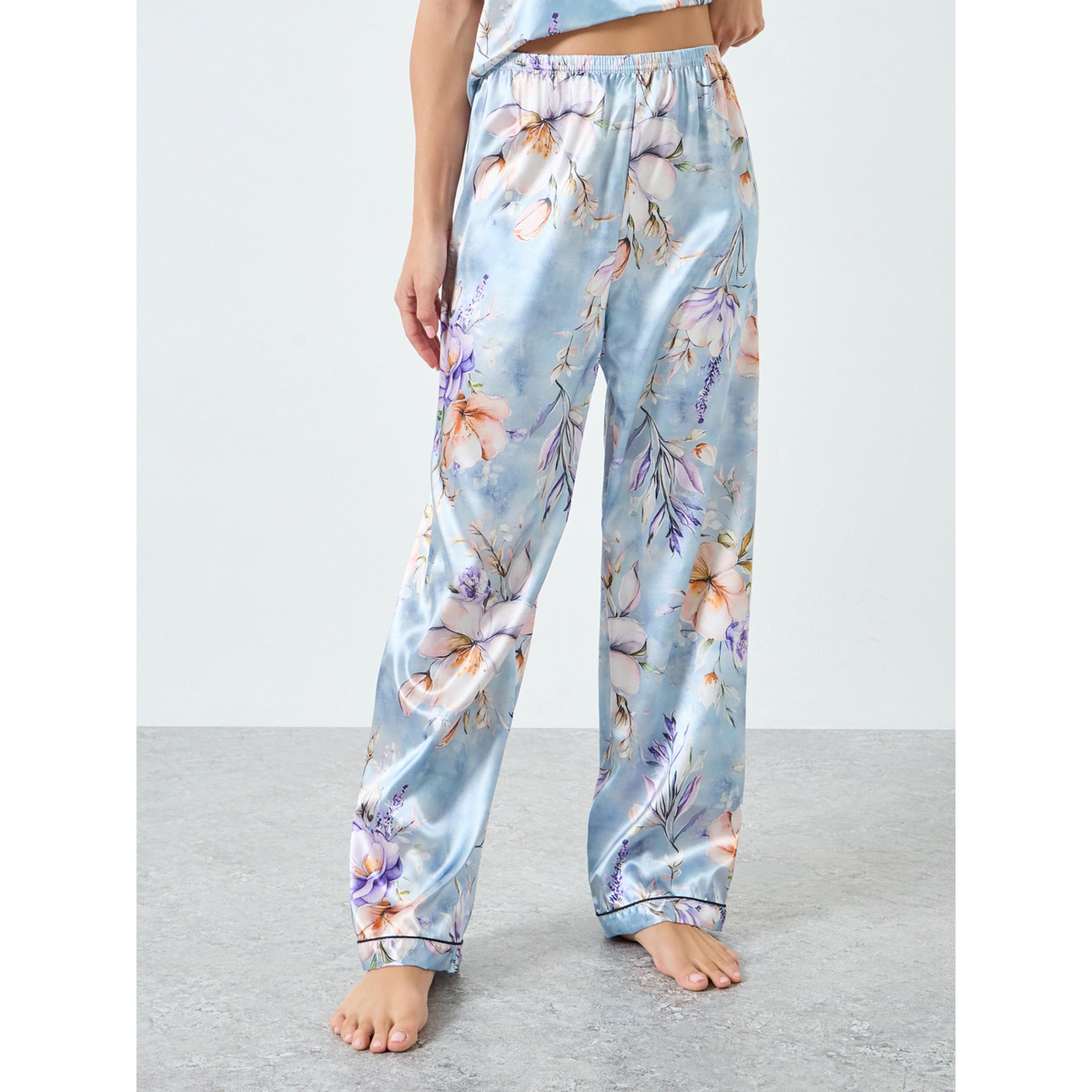 طقم بيجاما وبلوزة كامي بطبعة زهور-women-clothing-nightwear-pyjamas-longsets-image-4